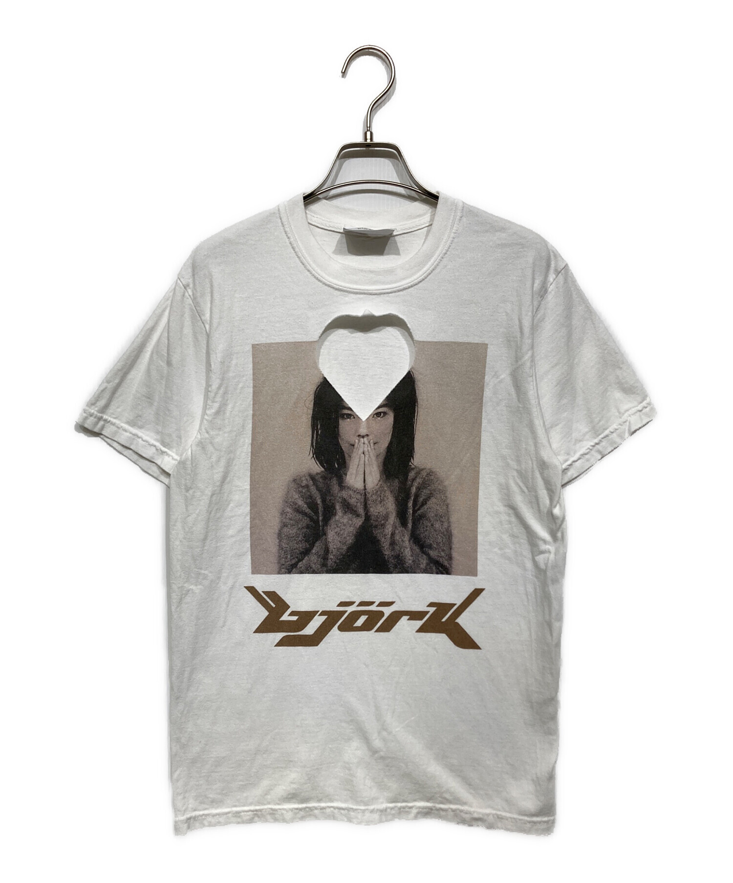 えりも BASICKS Bjork Debut 90sリメイクTシャツ M 中古・古着通販】BASICKS (ベイシックス) Bjork Debut 90's Heart