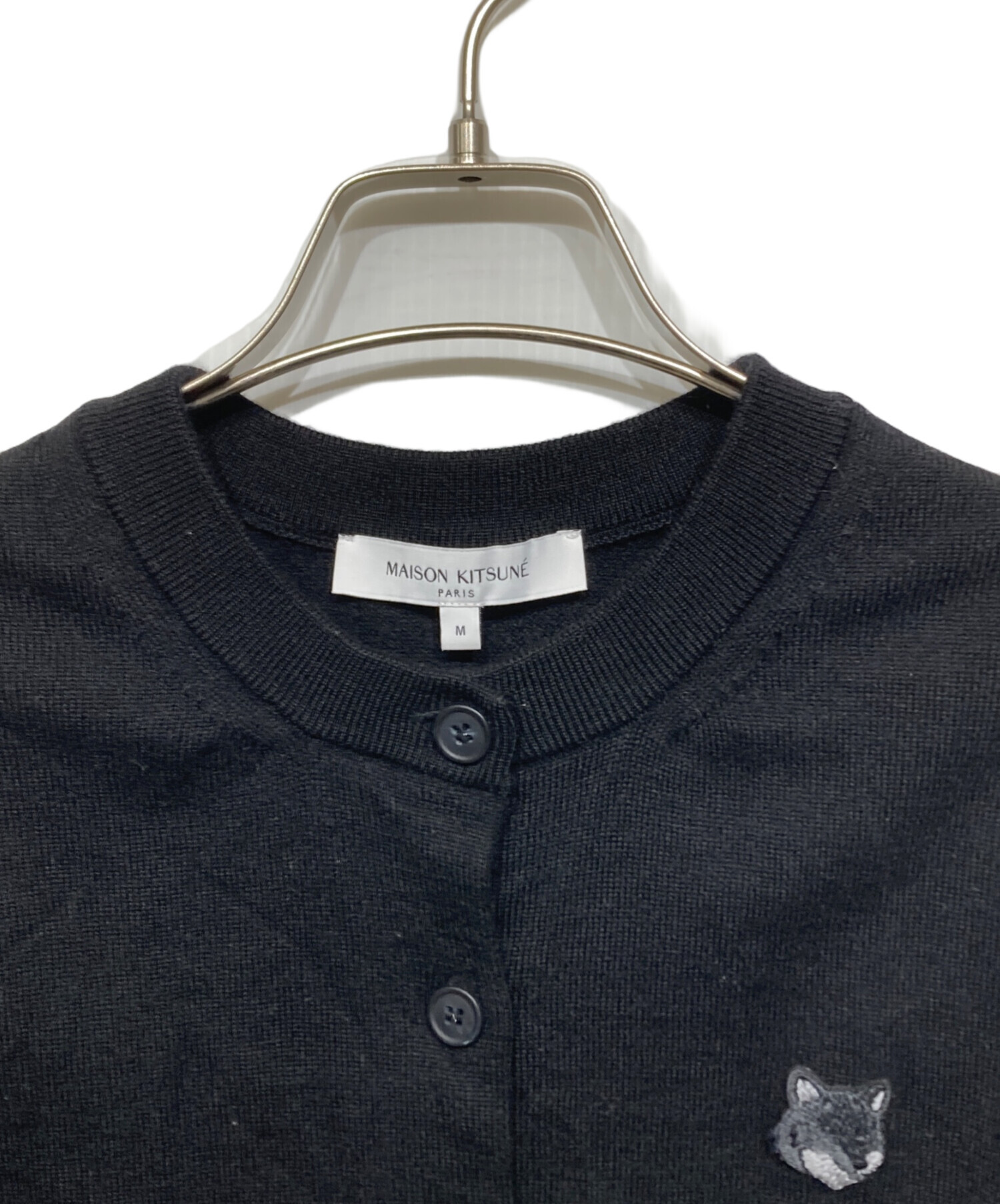 メゾンキツネ MAISON KITSUNE BOLD FOX HEAD カーディガン 衣料品 トップス ウール レディース ベージュ系 【中古】 メゾンキツネ(MAISON KITSUNE)メゾンキツネ BOLD FOX HEAD