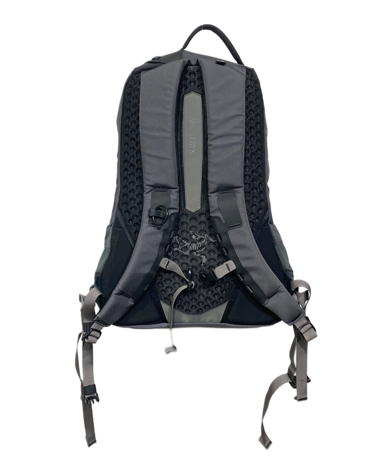 アークテリクス ARRO アロー 16 リュック ブラック グレー ARC'TERYX アークテリクス arro16 アロー16 ブラック グレー 【公式通販】