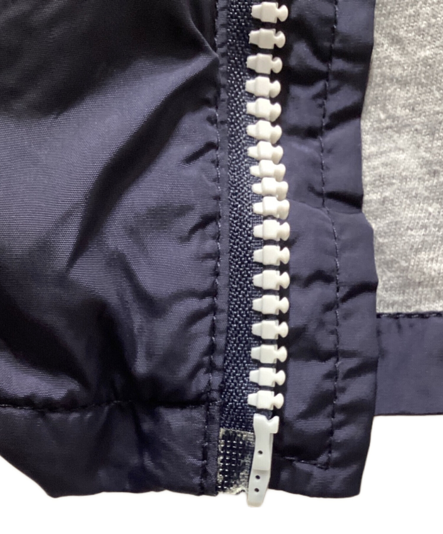 お値下げモンクレール　ナイロンジャケット　ネイビー　12A152 urville 中古・古着通販】MONCLER (モンクレール) New Urville レイン