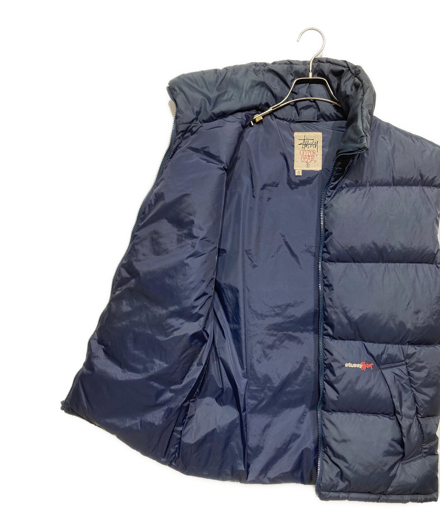 【週末値下げ】ステューシー（Stüssy）ダウンベスト ネイビー 風景柄 中古・古着通販】stussy (ステューシー) ダウンベスト ネイビー サイズ