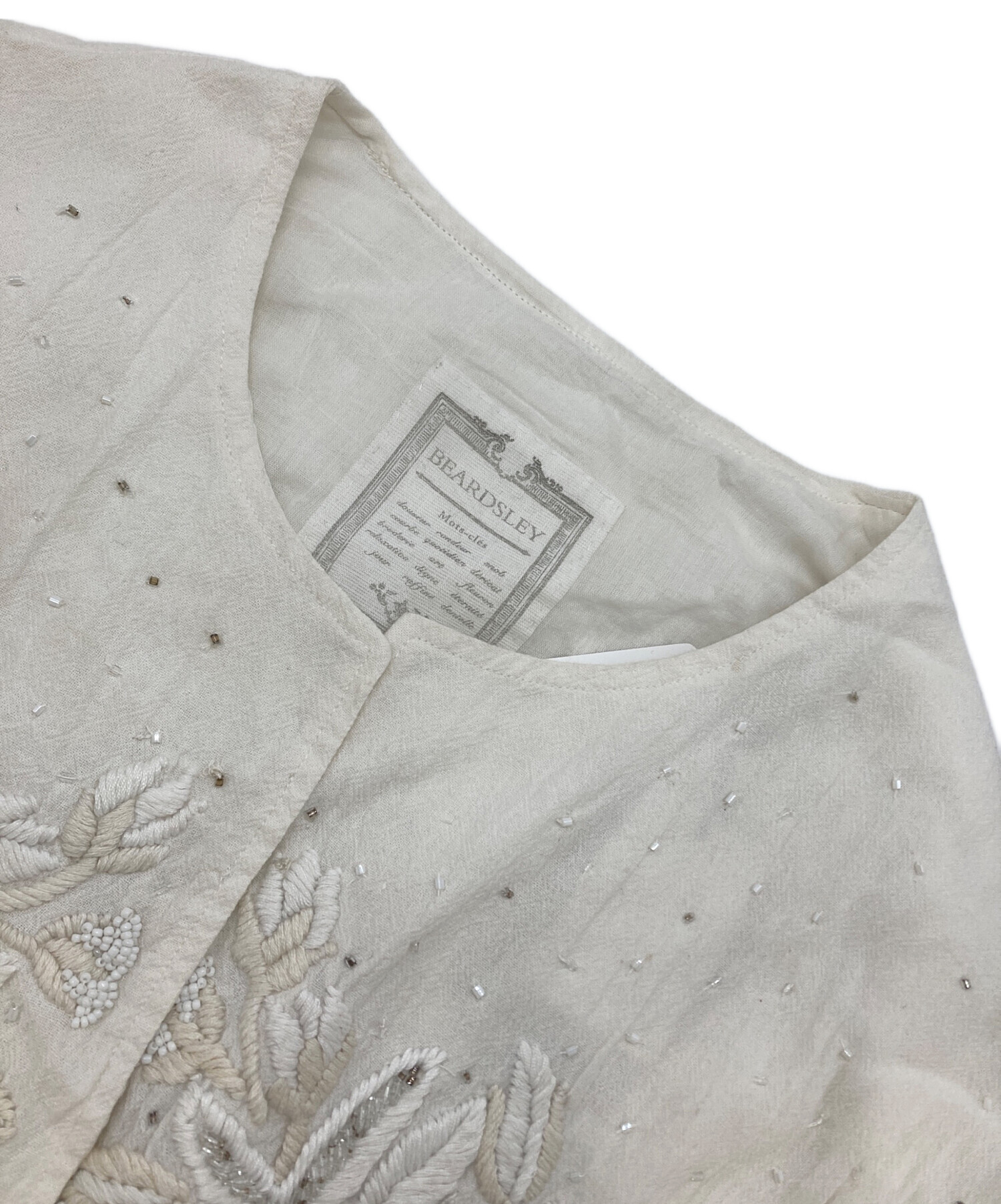 中古・古着通販】BEARDSLEY (ビアズリー) ハンド刺繍裾フリル 中古・古着通販】BEARDSLEY (ビアズリー) ハンド刺繍裾フリル