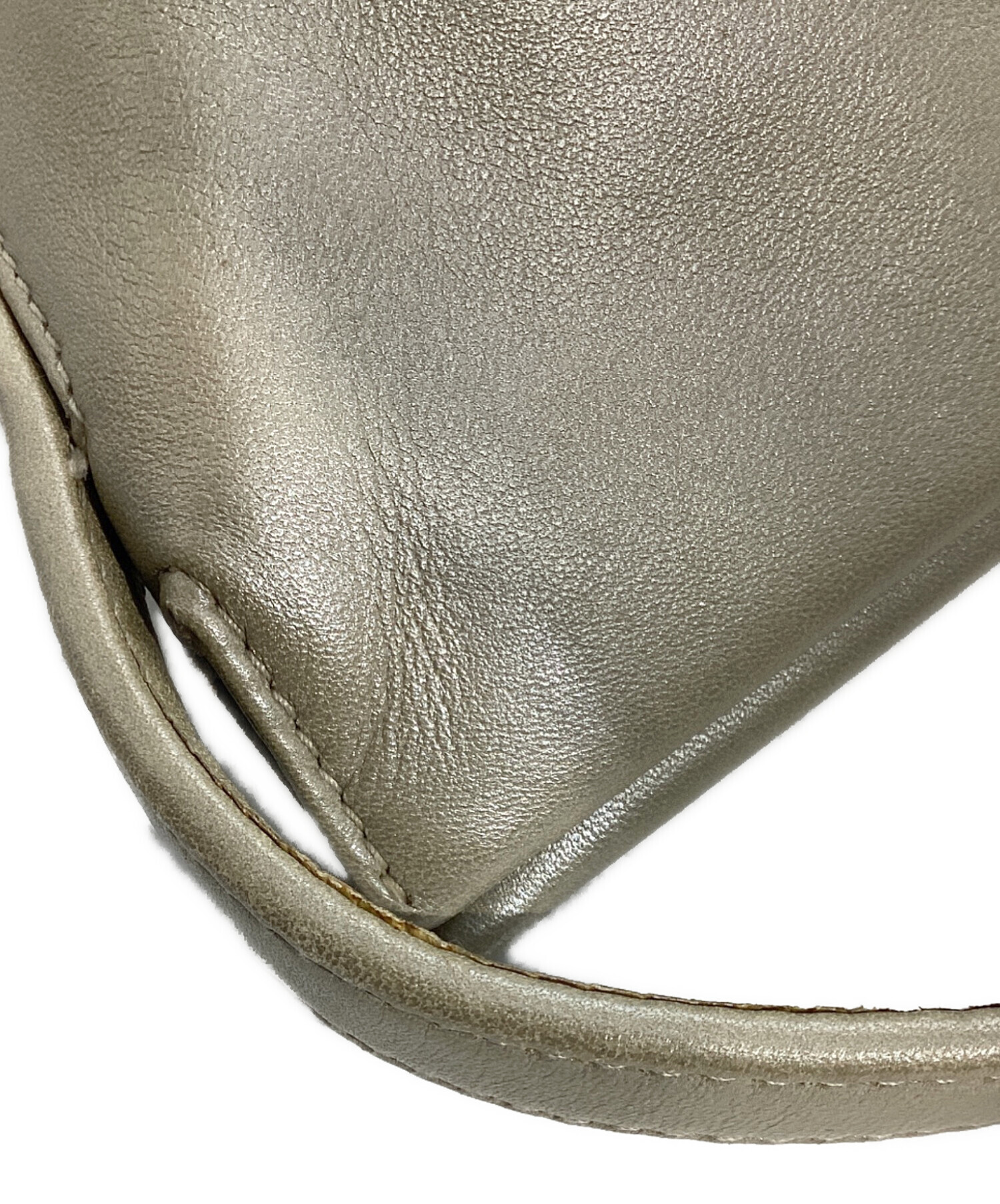 中古・古着通販】LOEWE (ロエベ) アナグラムレザーショルダーバッグ