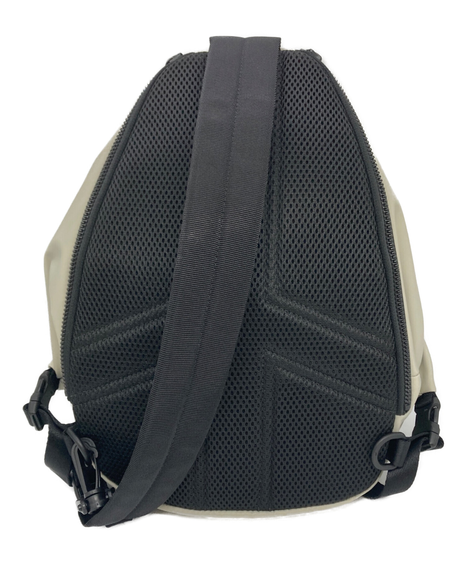 中古・古着通販】Onitsuka Tiger (オニツカタイガー) MINI BACK PACK 