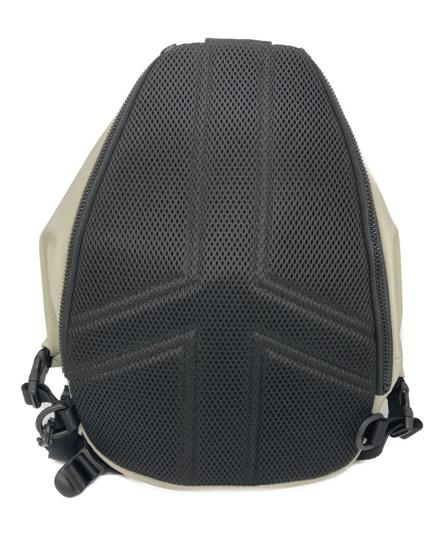 中古・古着通販】Onitsuka Tiger (オニツカタイガー) MINI BACK PACK 