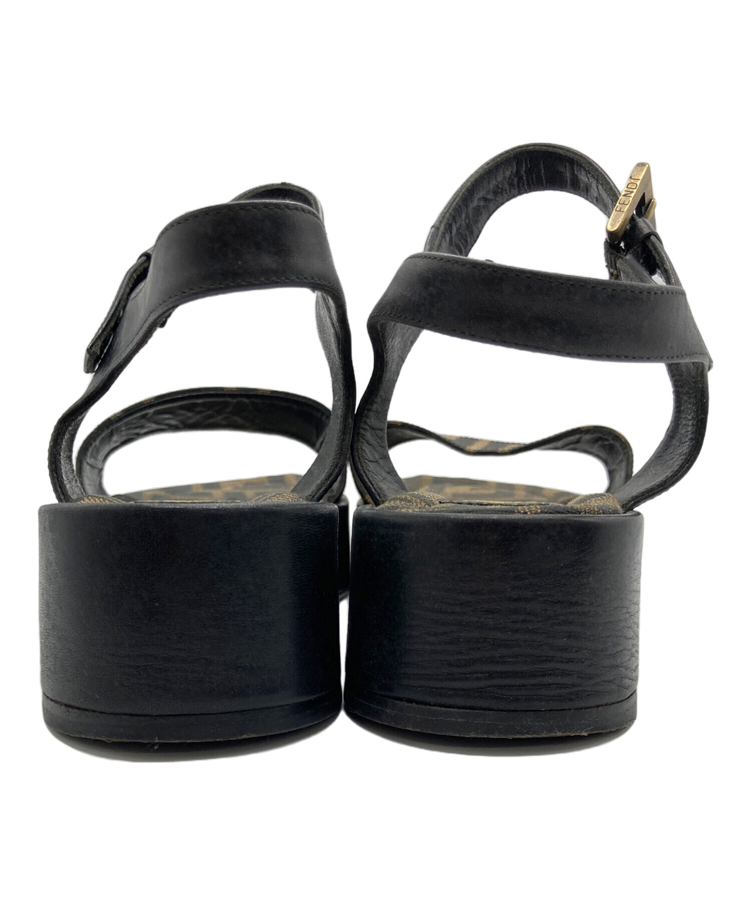 中古・古着通販】FENDI (フェンディ) ズッカ柄ストラップ 中古・古着通販】FENDI (フェンディ) ズッカ柄ストラップ