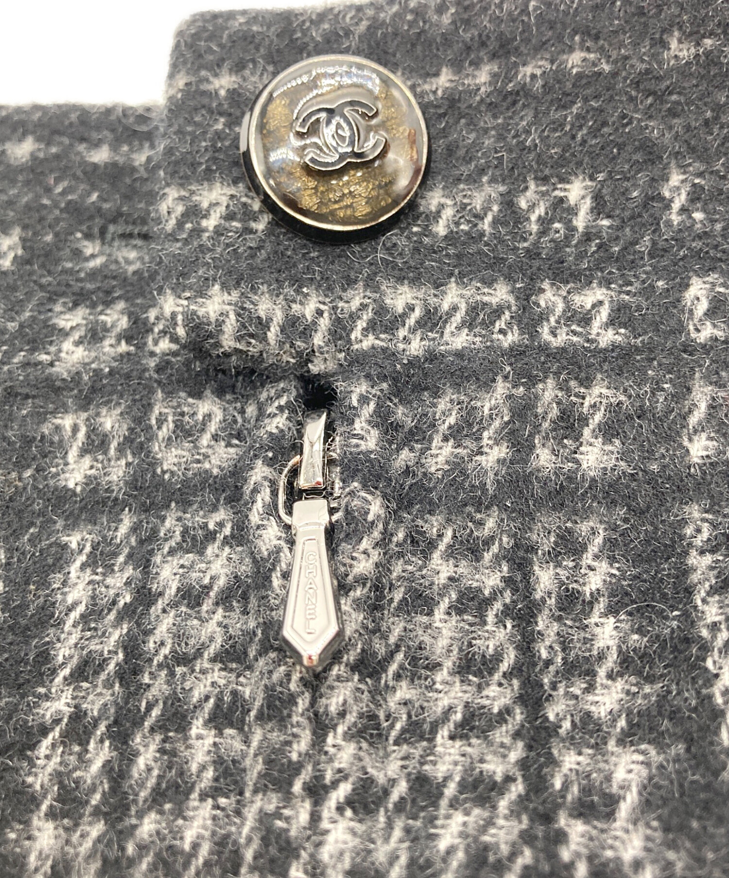中古・古着通販】CHANEL (シャネル) ウール混フロントファスナー
