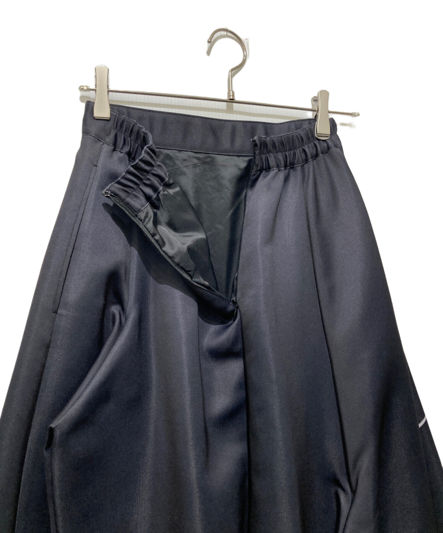 中古・古着通販】UN3D. (アンスリード) ラインアートスカート ブラック