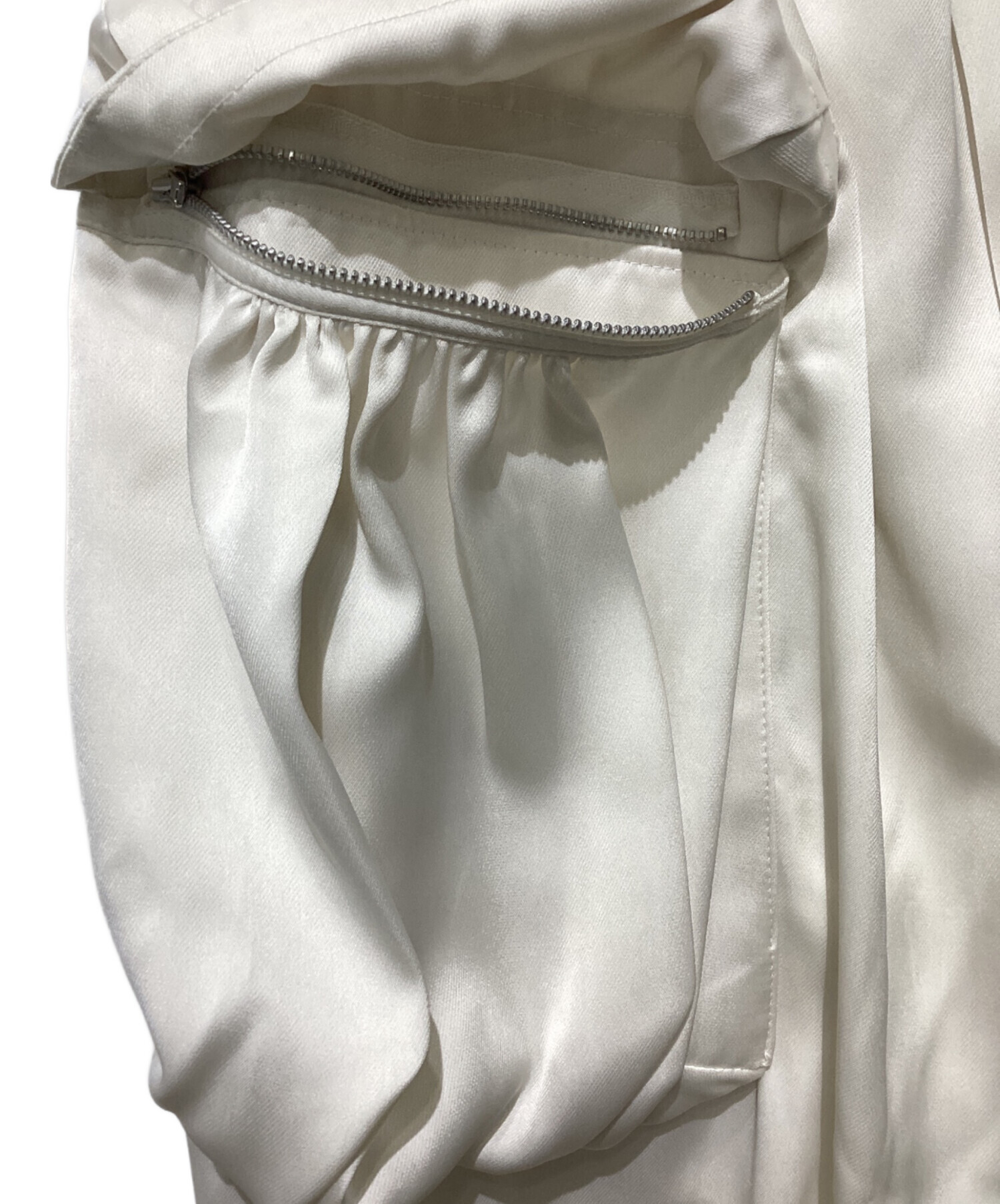 中古・古着通販】OMMO (オーエムエムオー) GATHER POCKET SATIN PT