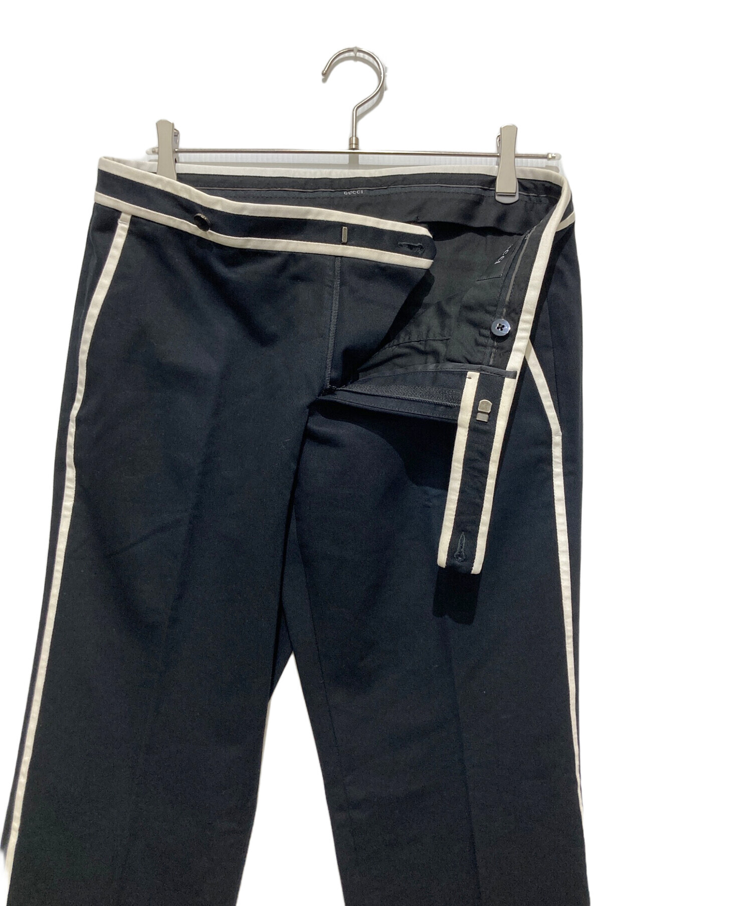 中古・古着通販】GUCCI (グッチ) パイピングスラックスパンツ ブラック