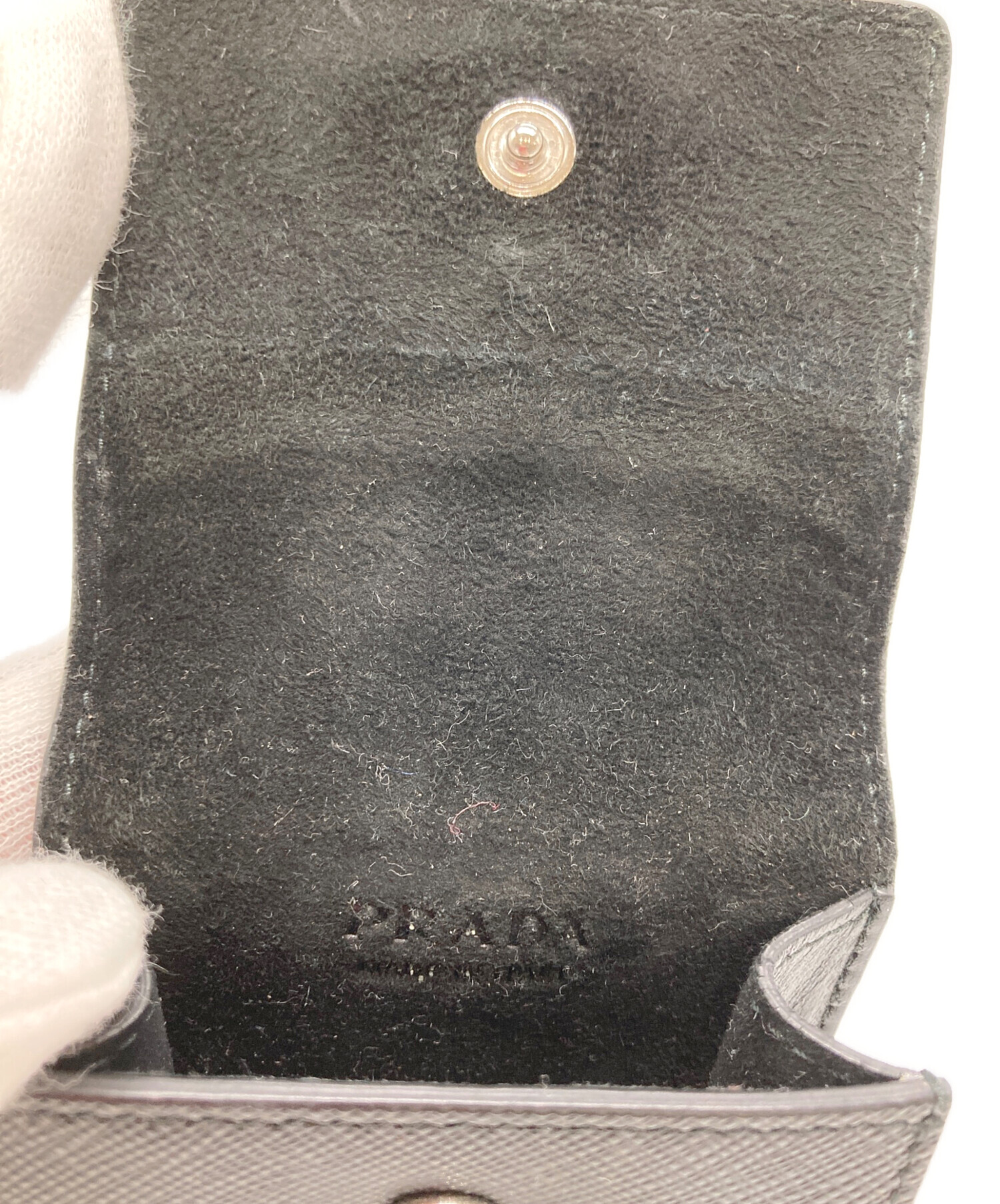 中古・古着通販】PRADA (プラダ) サフィアーノレザーイヤフォンケース 