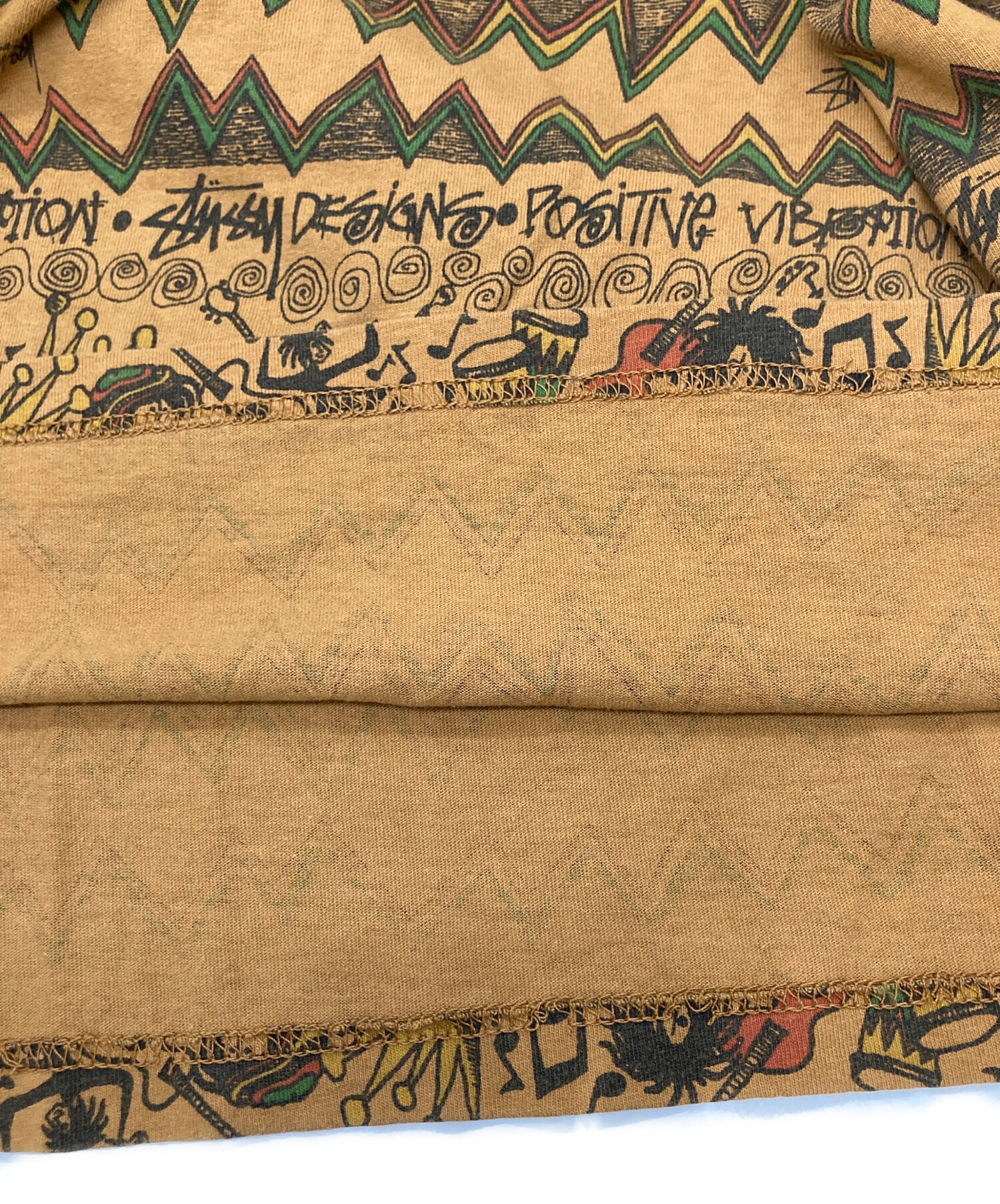 中古・古着通販】stussy (ステューシー) ラスタ総柄 ラグラン 