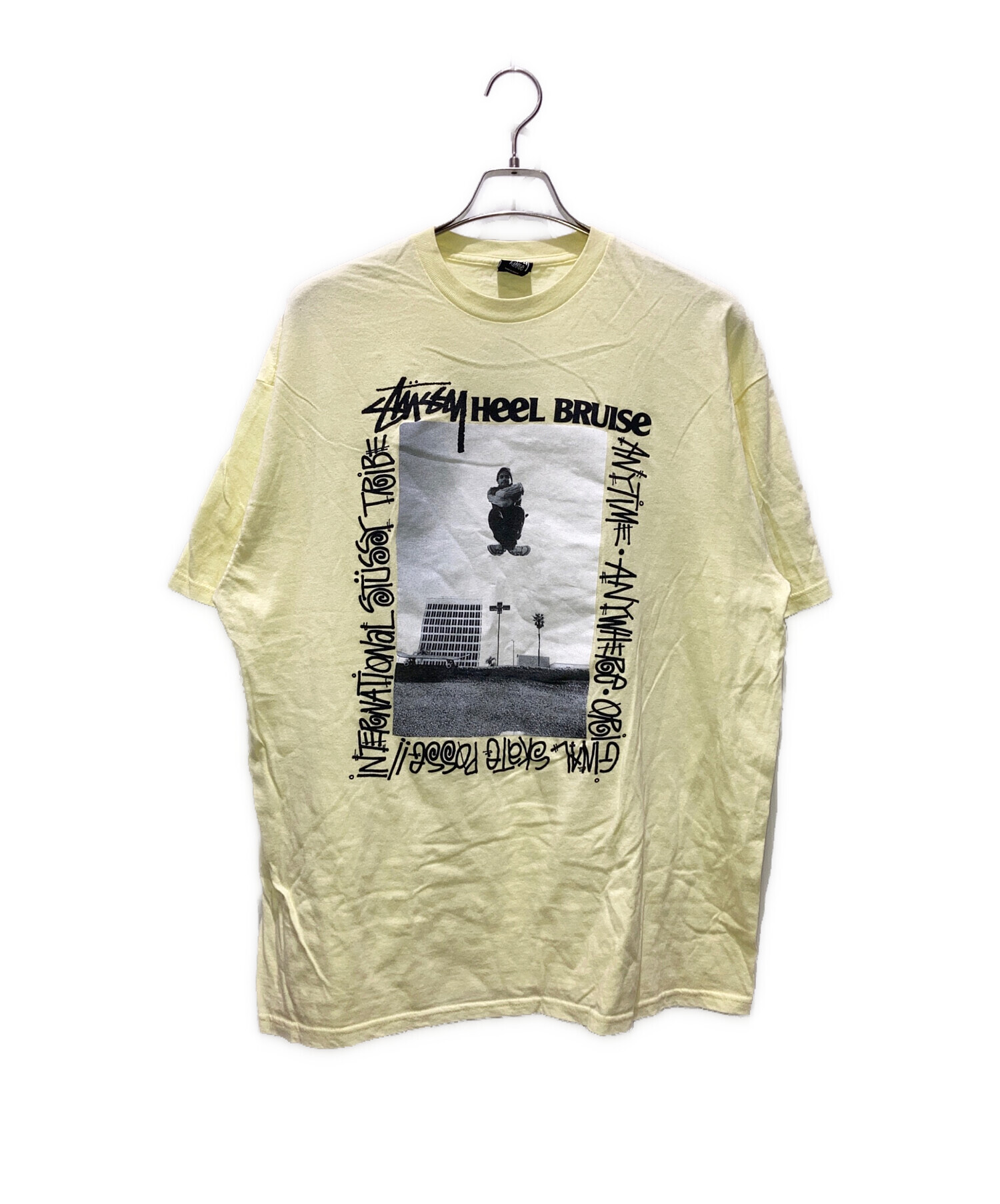 【希少レア】Stussy Heel Bruise コラボ デッキ 未使用 中古・古着通販】stussy (ステューシー) HEEL BRUISE TEE イエロー