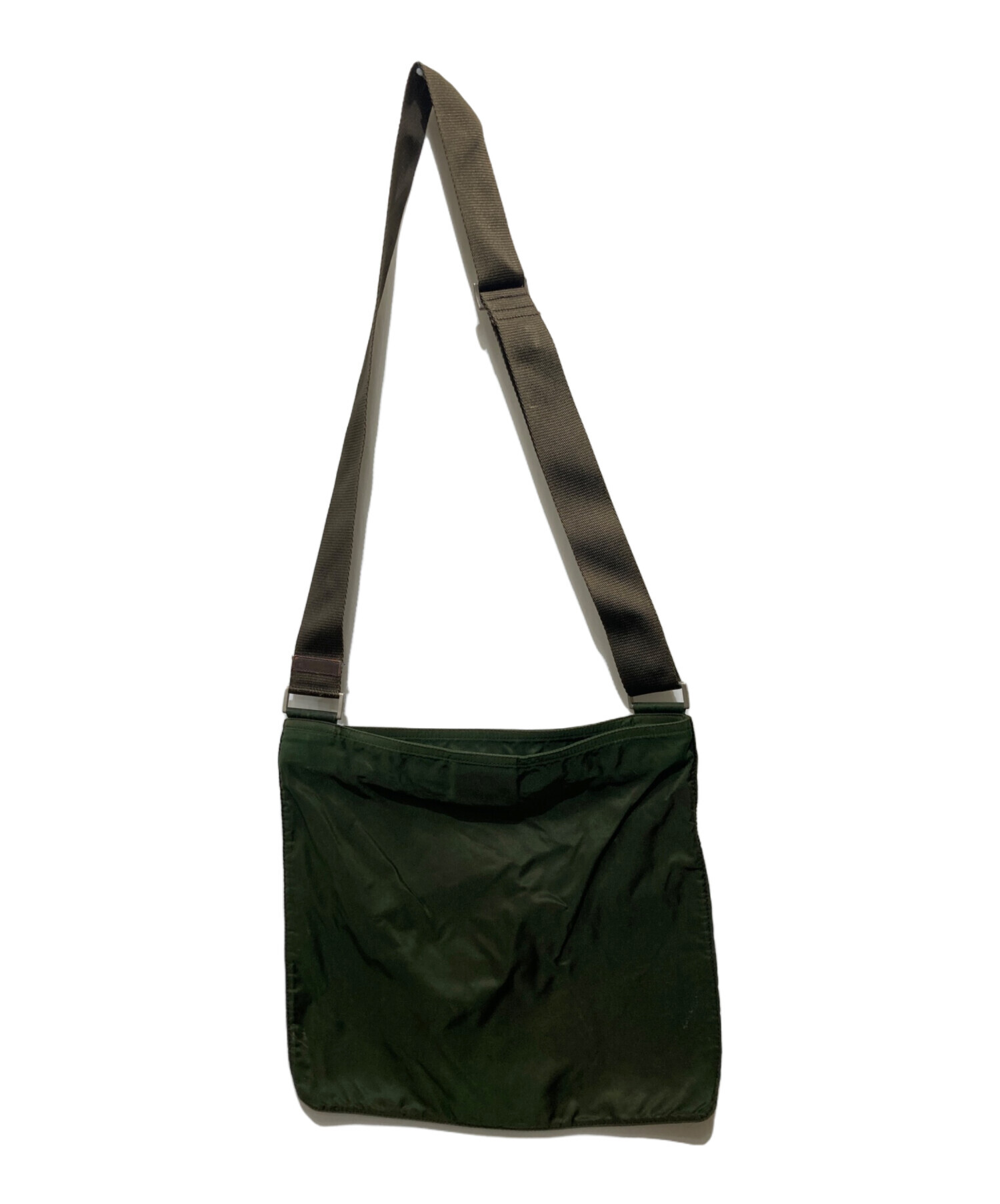 【良品】PRADA ナイロン ショルダーバッグ グリーン ヴィンテージ 肩掛け 中古・古着通販】PRADA (プラダ) ナイロンショルダーバッグ グリーン