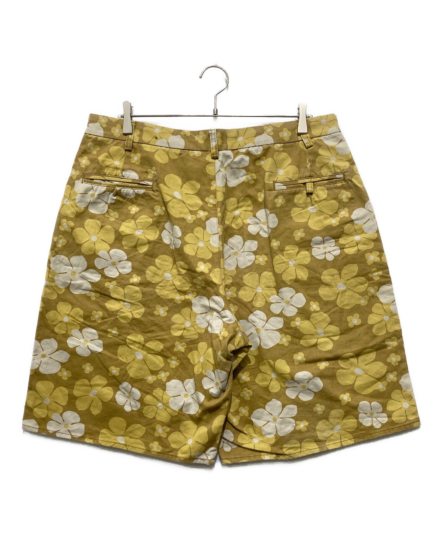 中古・古着通販】stussy (ステューシー) フラワーパターンハーフパンツ