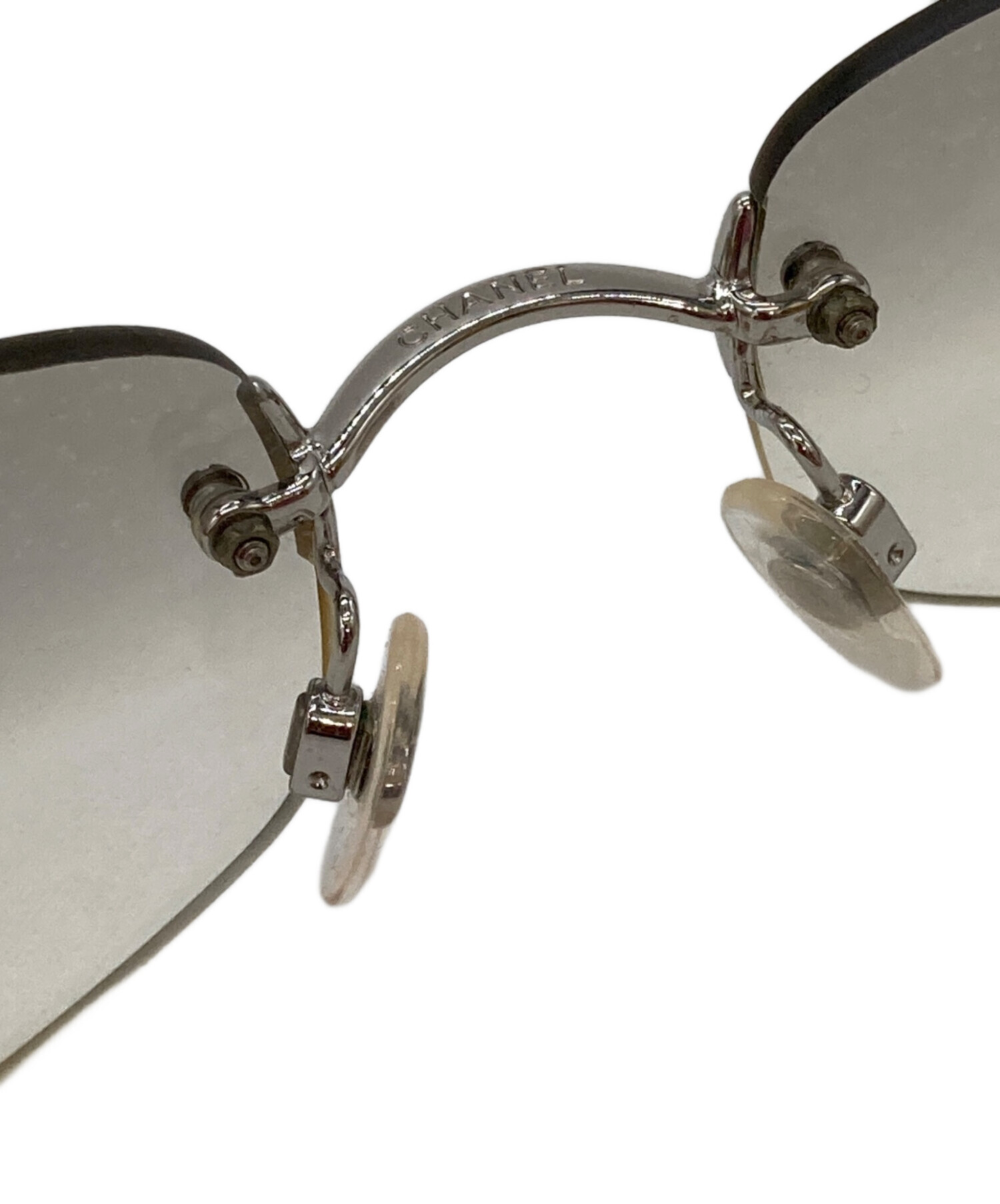 Chanel リムレス　サングラス 中古・古着通販】CHANEL (シャネル) リムレスサングラス シルバー