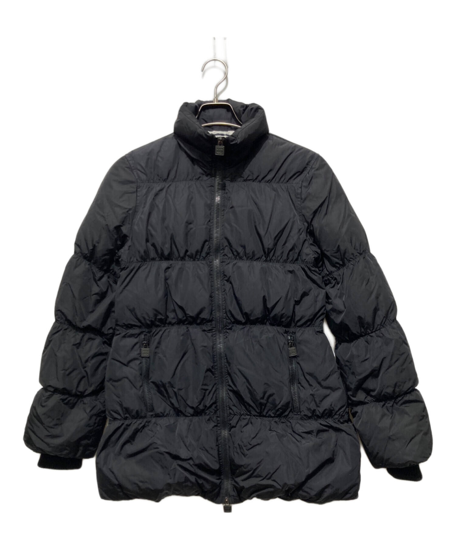 中古・古着通販】CHANEL (シャネル) ダウンジャケット ブラック サイズ