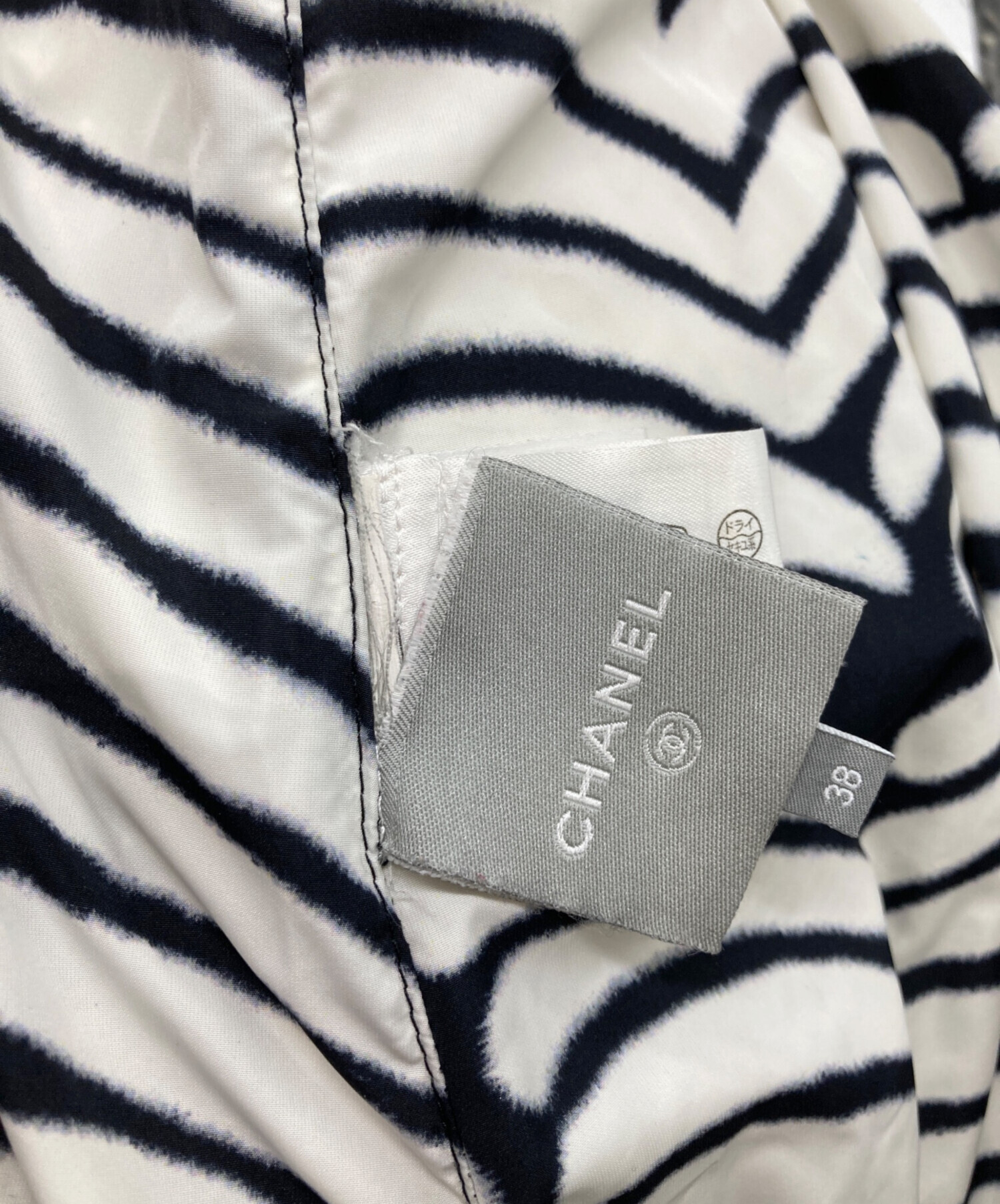 中古・古着通販】CHANEL (シャネル) ダウンジャケット ブラック サイズ 