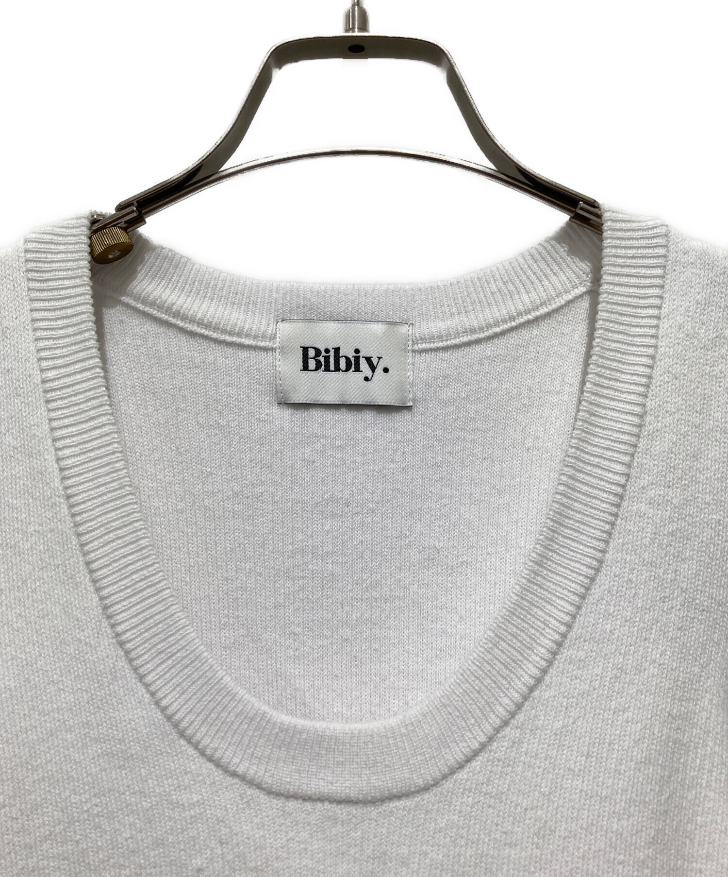 中古・古着通販】Bibiy. (ビビィ) AMELIE PEPURAMU KNIT ホワイト
