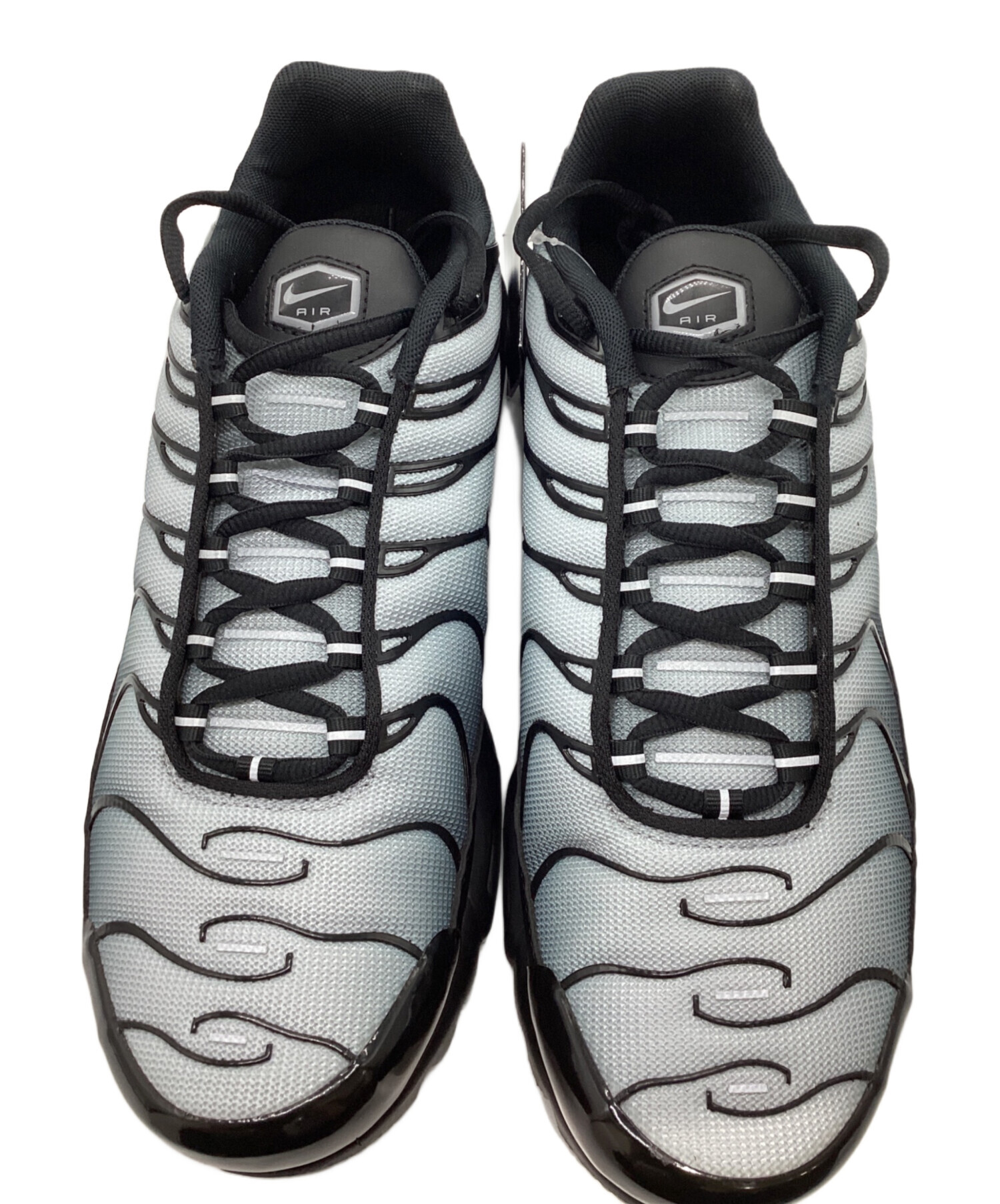 中古・古着通販】NIKE (ナイキ) AIR MAX PLUS SE グレー サイズ:28.5cm 