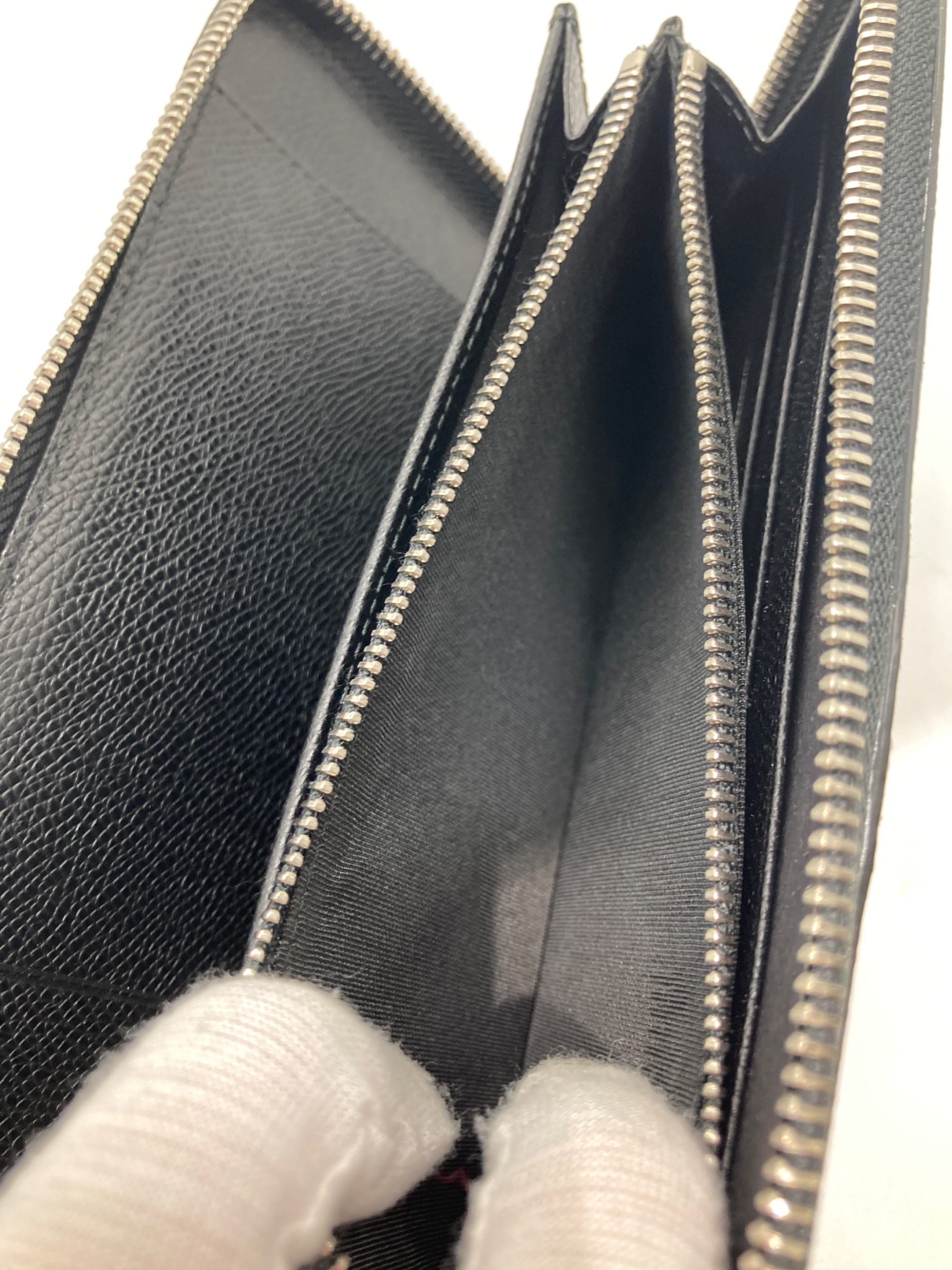 中古・古着通販】BALLY (バリー) ラインラウンドジップウォレット