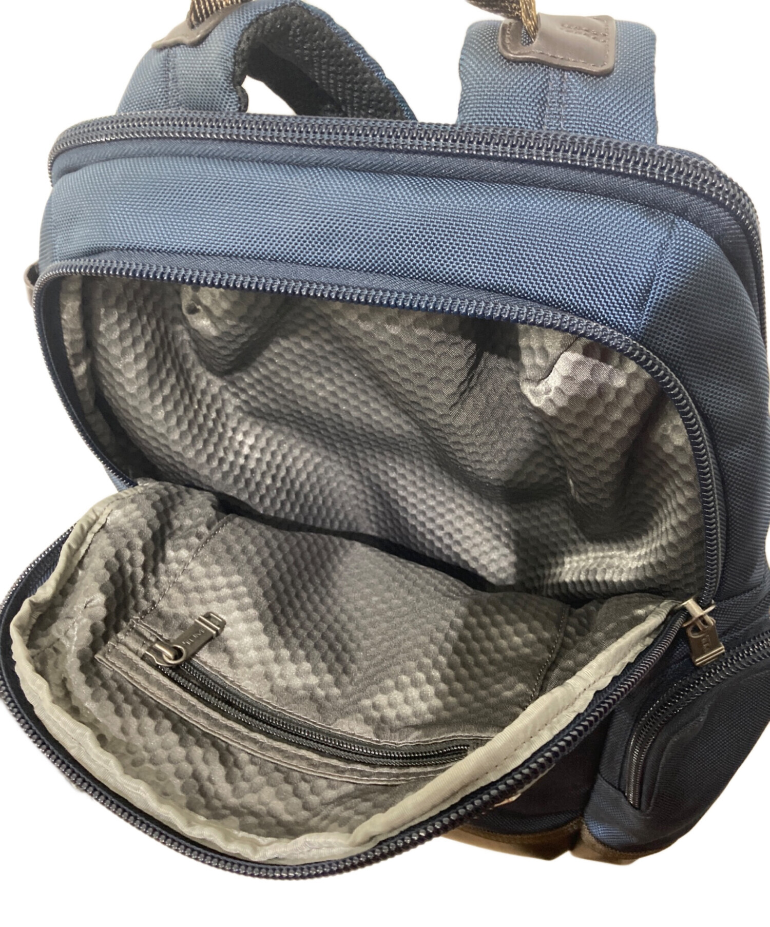 中古・古着通販】TUMI (トゥミ) PARRISH ネイビー｜ブランド・古着通販