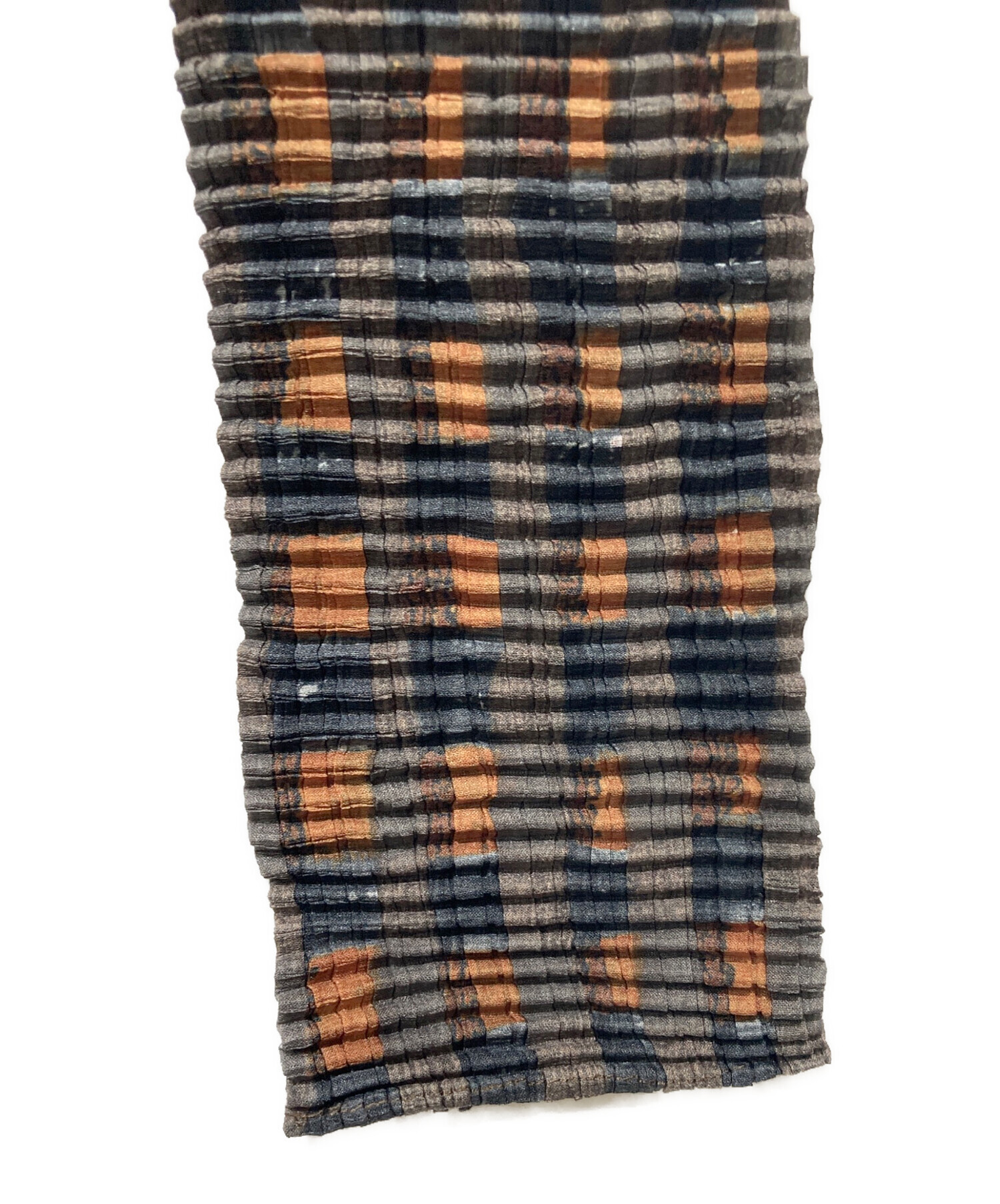 ISSEY MIYAKE プリーツ長袖トップス　ブラック&オレンジ サイズL 中古・古着通販】ISSEY MIYAKE (イッセイミヤケ) 長袖プリーツ