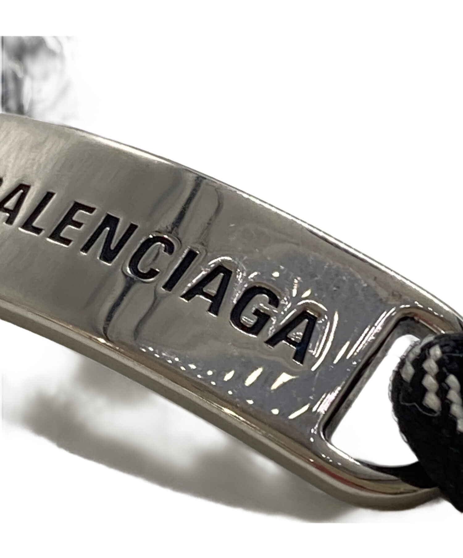 BALENCIAGA ブレスレット ブラック　プレート　バレンシアガ　シルバー 中古・古着通販】BALENCIAGA (バレンシアガ) プレートブレスレット
