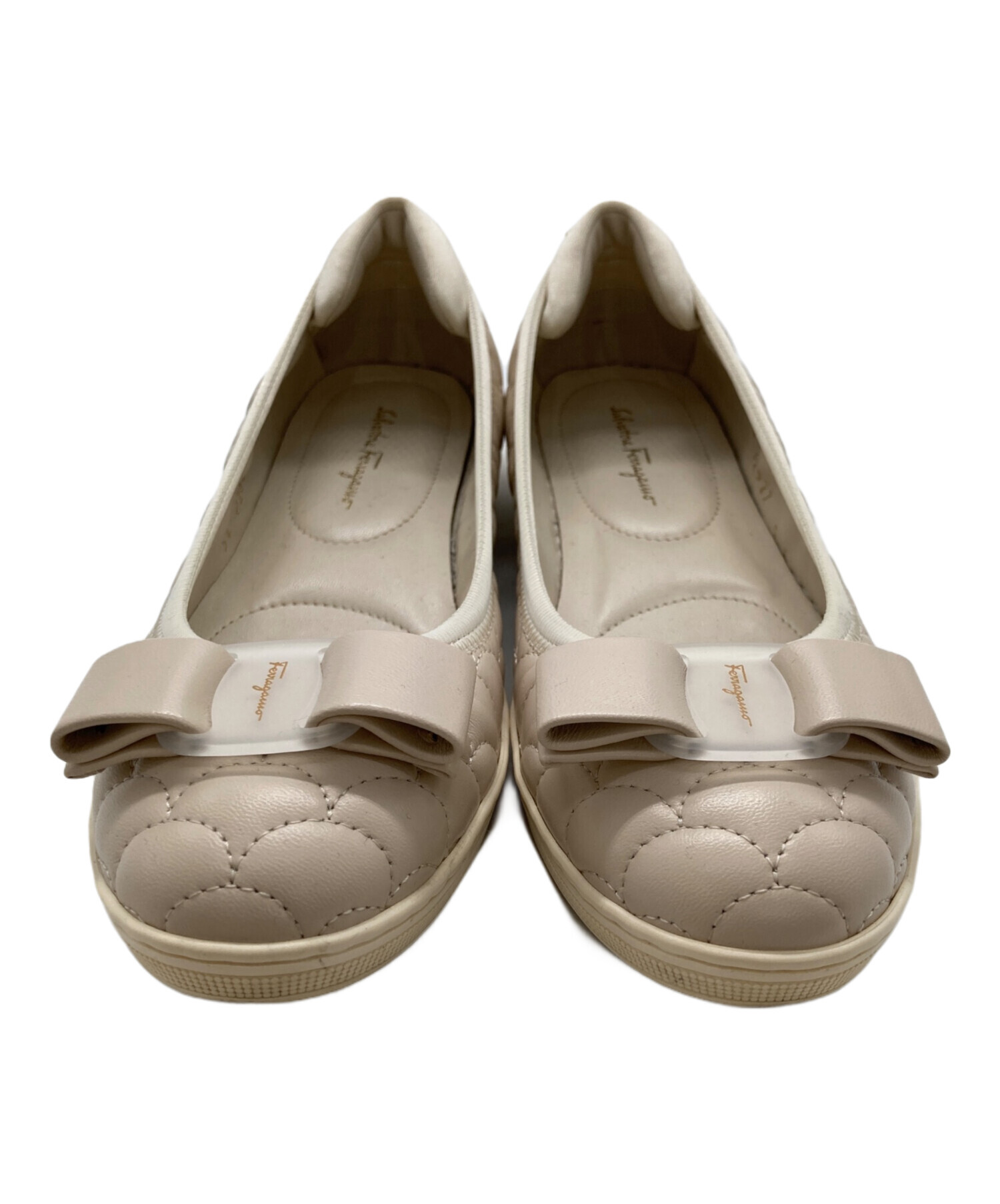 フェラガモバレエシューズ Salvatore Ferragamo ブラックスタッズ