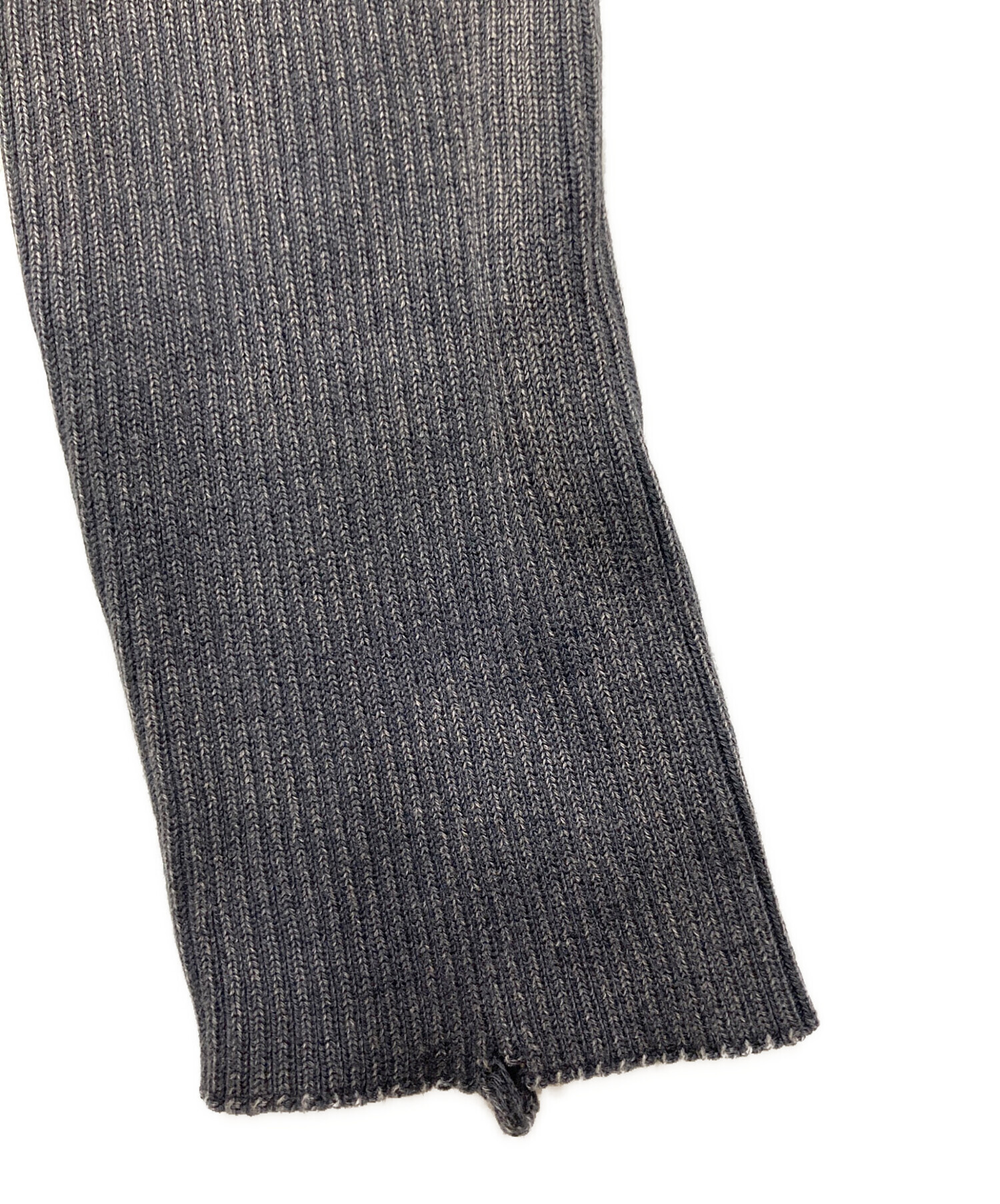 DIESEL ダメージ加工 ニット　ブラック　出回りなし 中古・古着通販】DIESEL (ディーゼル) リブダメージ加工ニット