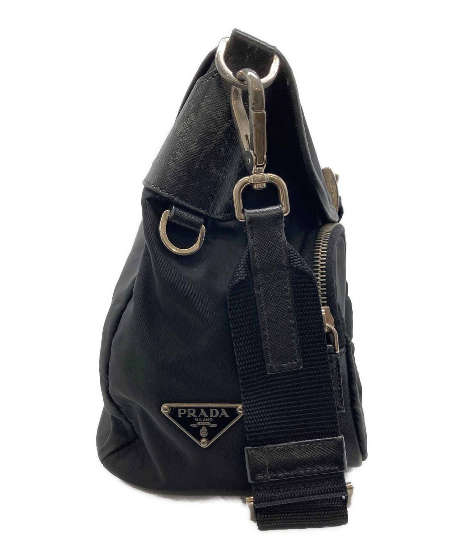 ！美品！　PRADA ナイロン　ショルダーバッグ　ブラック　28A 中古・古着通販】PRADA (プラダ) ナイロンショルダーバッグ ブラック
