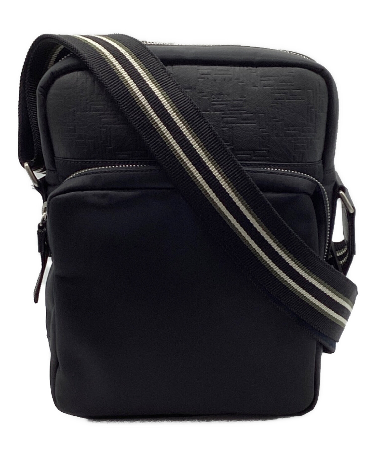 ダンヒル(dunhill) ディーエイト ショルダーバッグ 中古・古着通販】dunhill (ダンヒル) ディーエイトショルダーバッグ