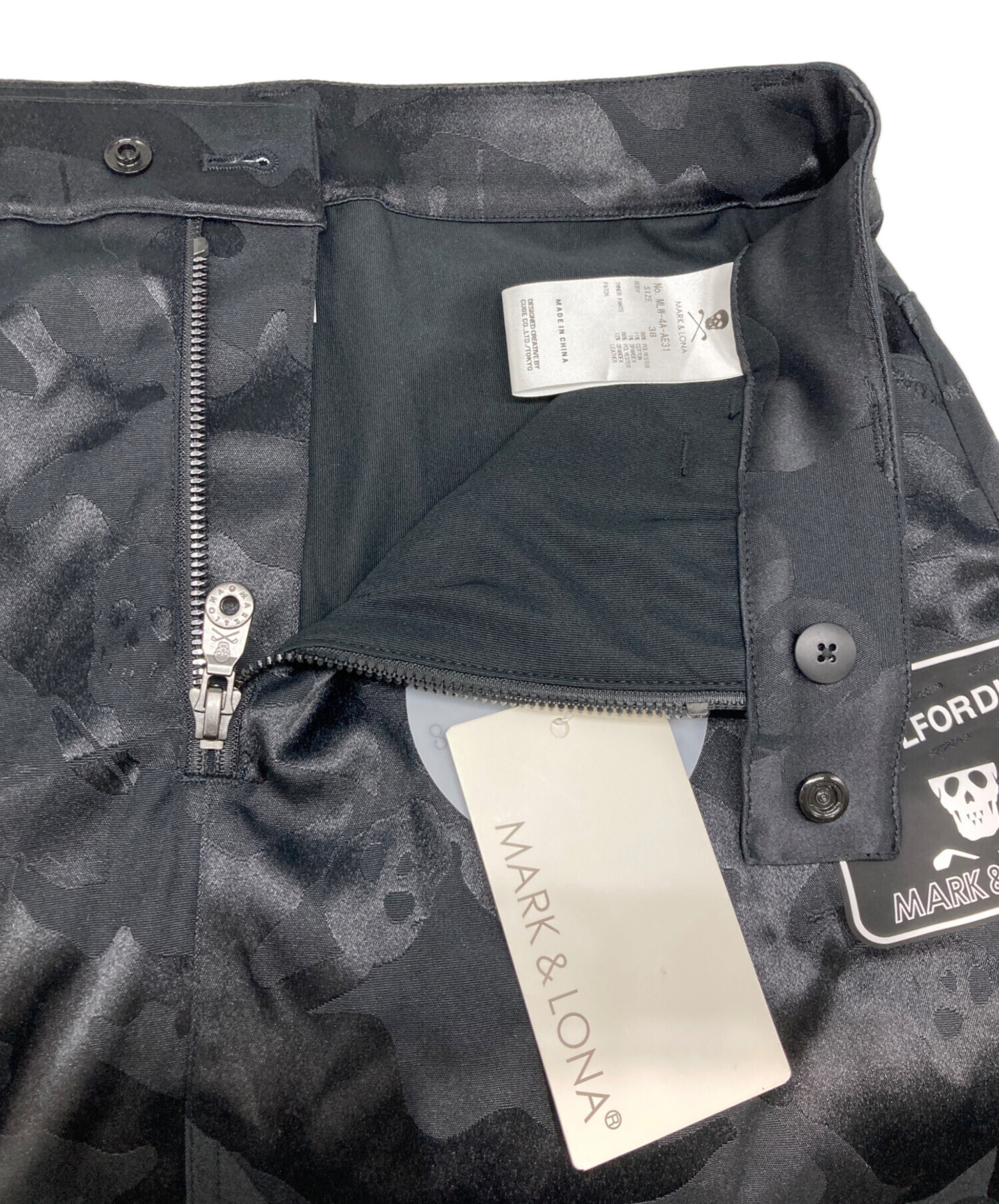 中古・古着通販】MARK&LONA (マークアンドロナ) 総柄スカート ブラック