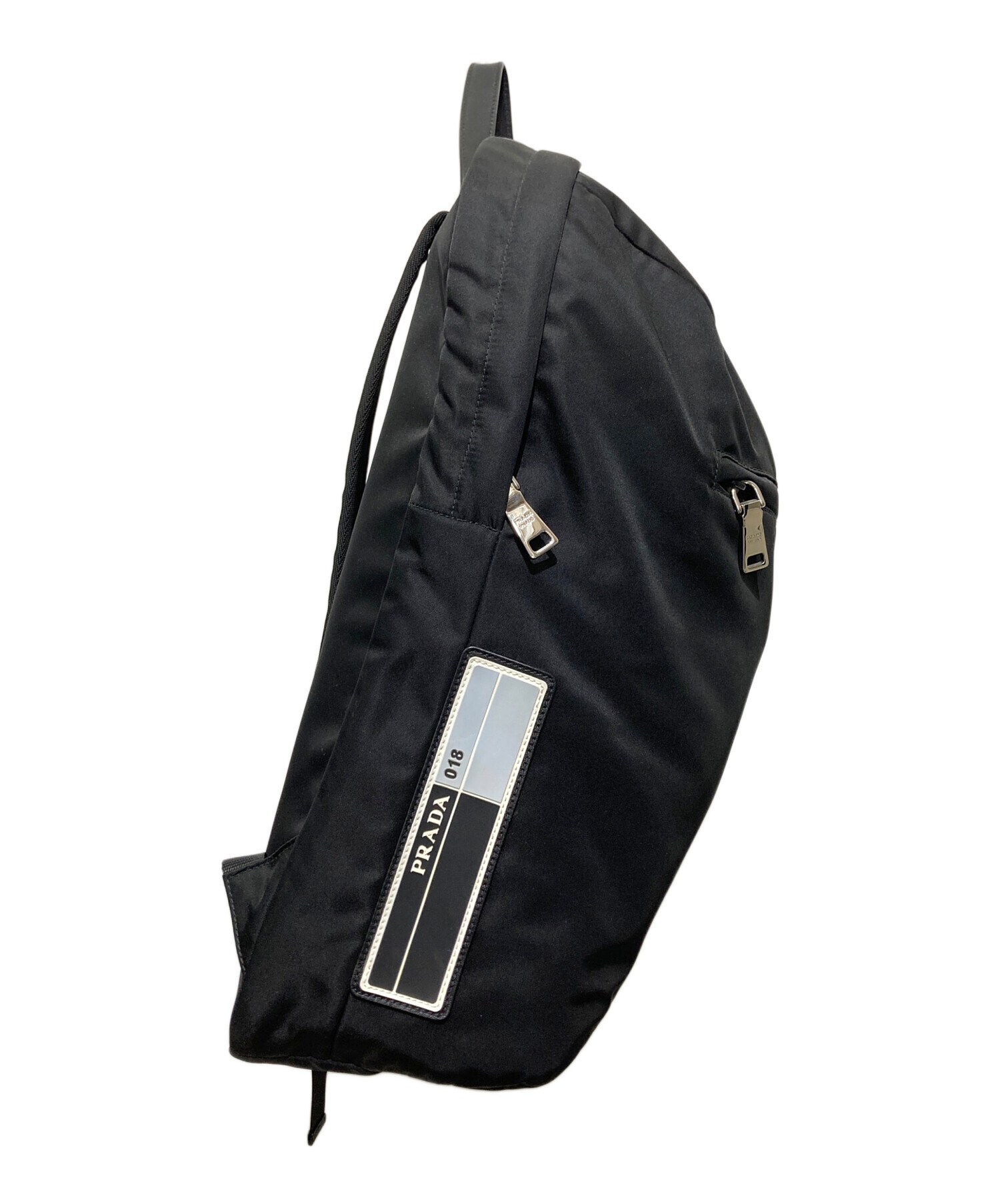【鑑定済】PRADA ナイロン バックパック ブラック 中古・古着通販】PRADA (プラダ) ナイロンバックパック NERO｜ブランド