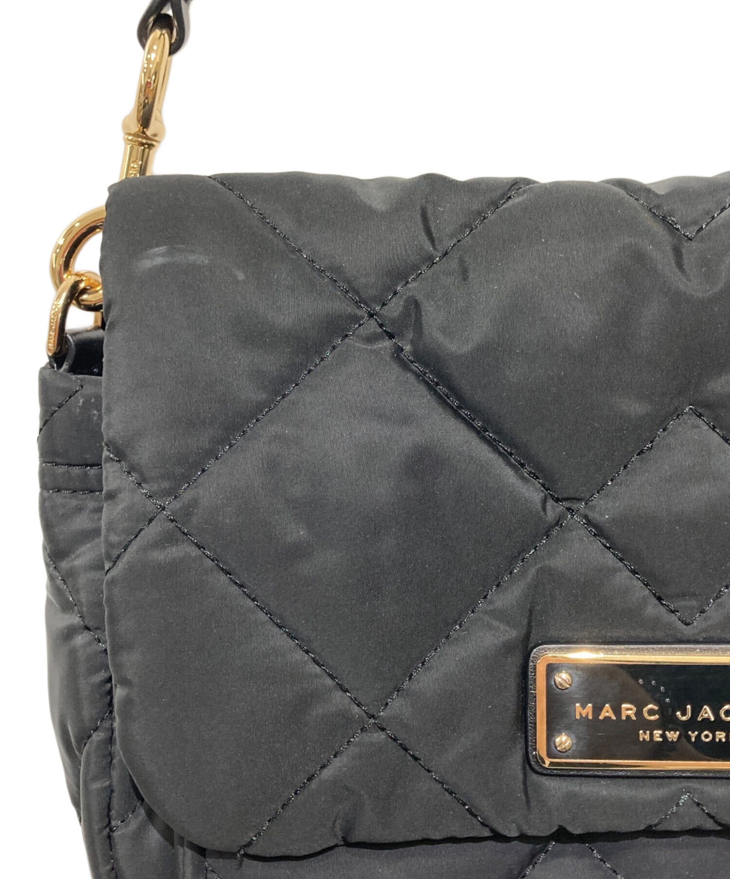 中古・古着通販】MARC JACOBS (マークジェイコブス) フラップ 中古・古着通販】MARC JACOBS (マークジェイコブス) フラップ