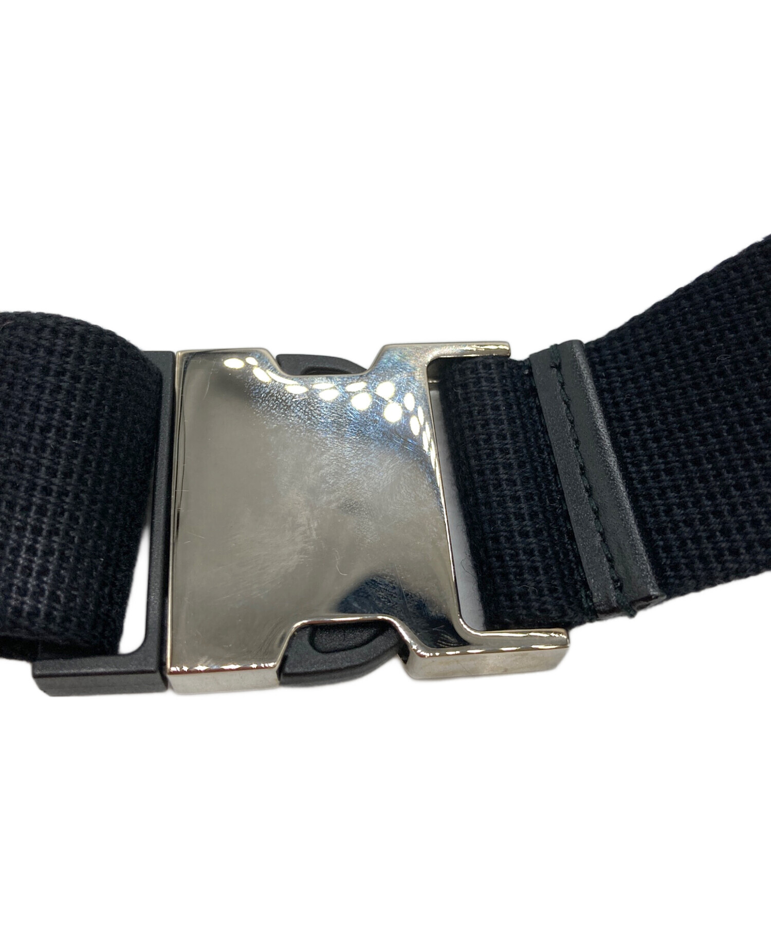 4120△ GUCCI ブラック レザー ボディバッグ シェリーライン 中古・古着通販】GUCCI (グッチ) シェリーラインボディーバッグ