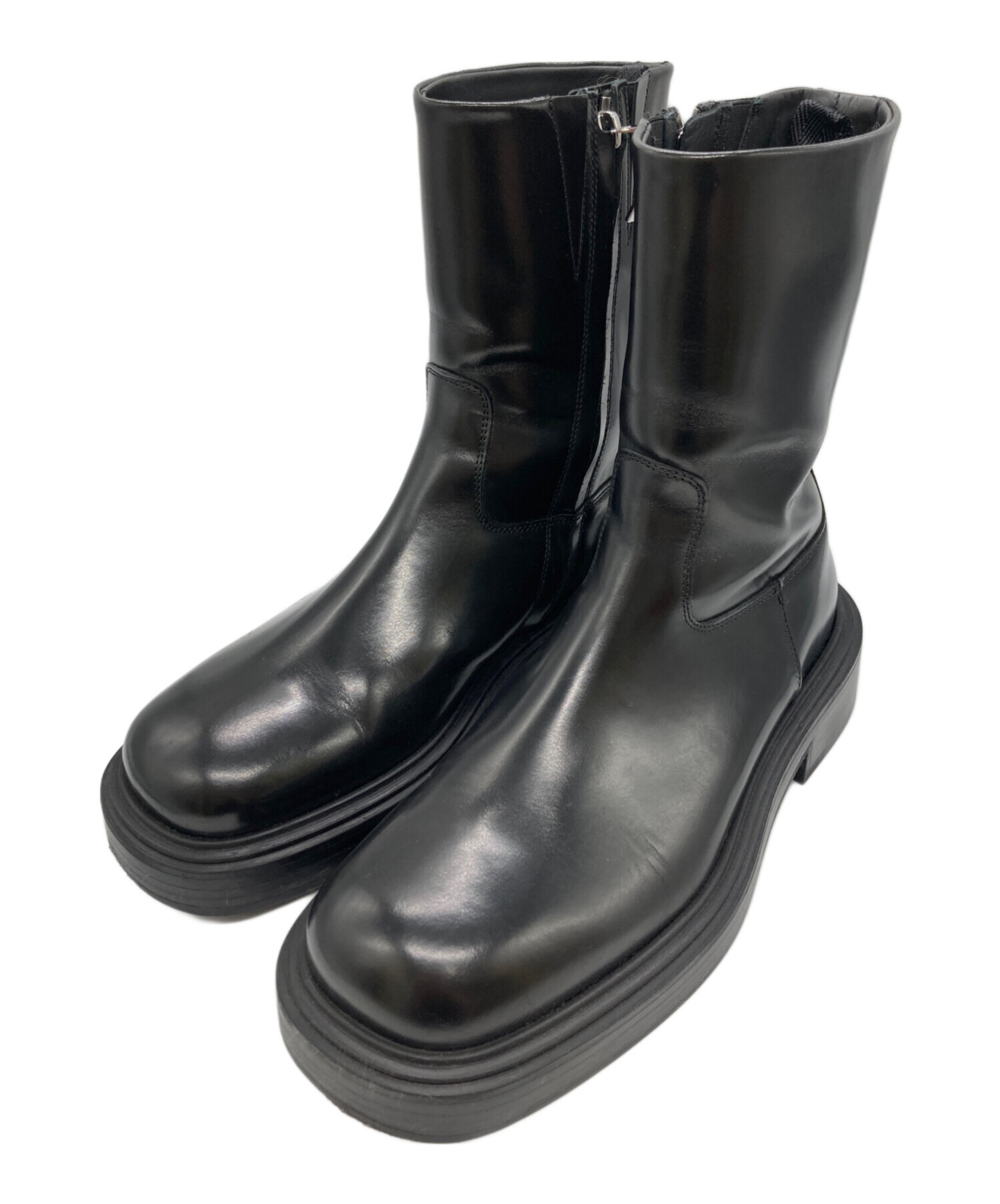 salvatore ferragamo サイドジップ　ブーツ 中古・古着通販】Ferragamo (フェラガモ) サイドジップスクエアブーツ