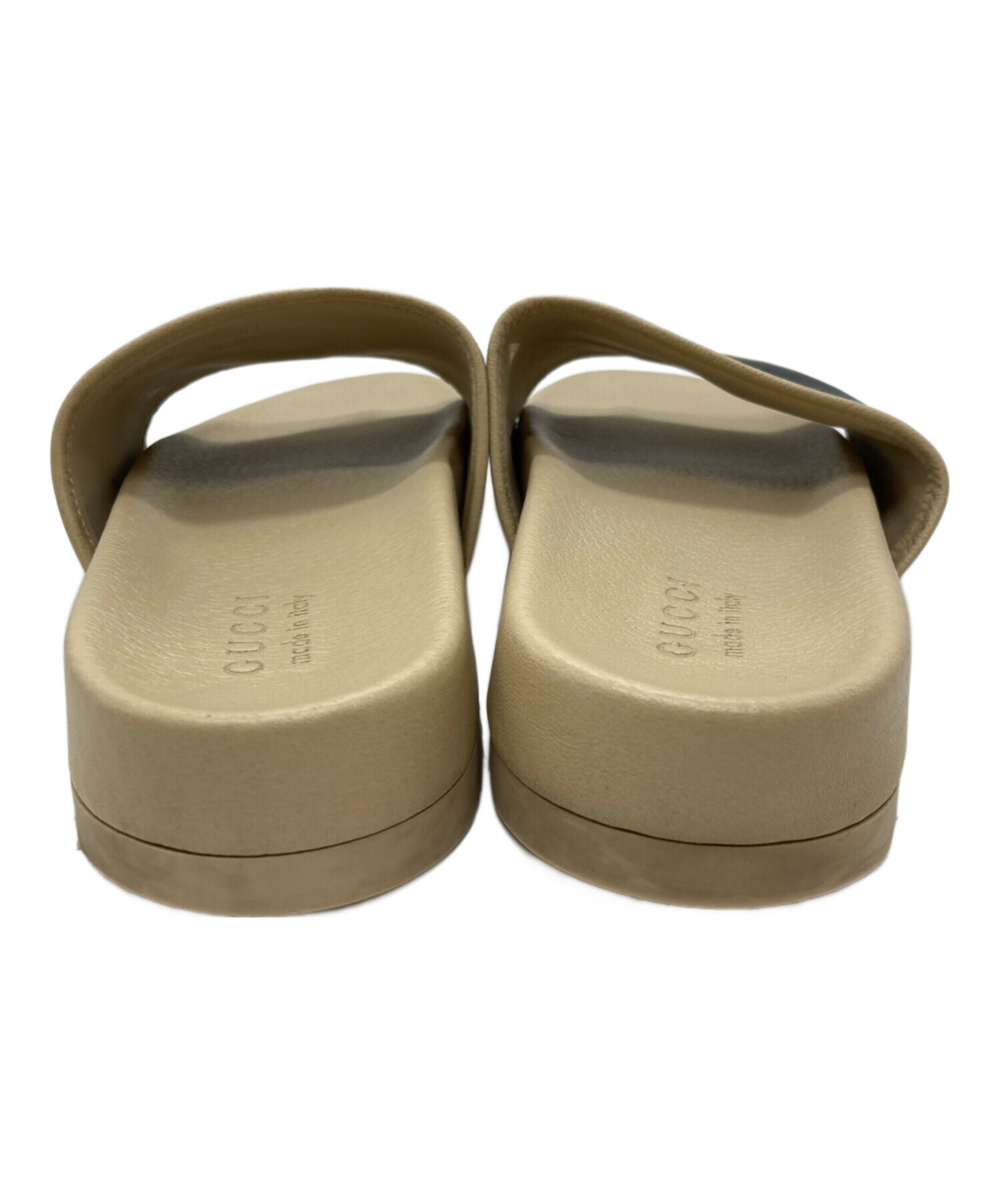 GUCCI ベージュ スライドサンダル