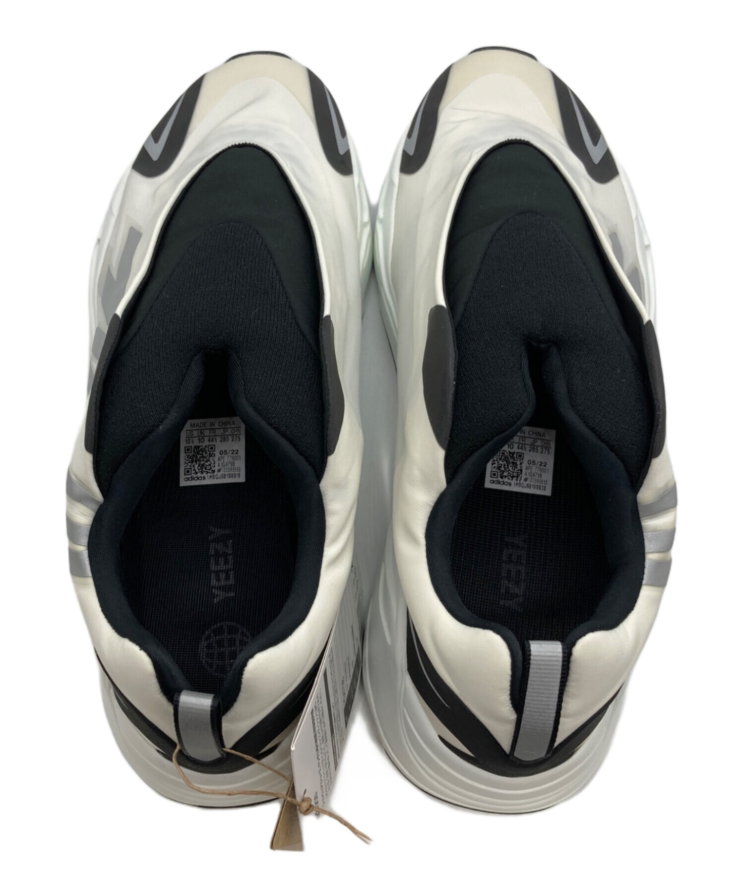 中古・古着通販】adidas (アディダス) Yeezy 700 MNVN ホワイト 