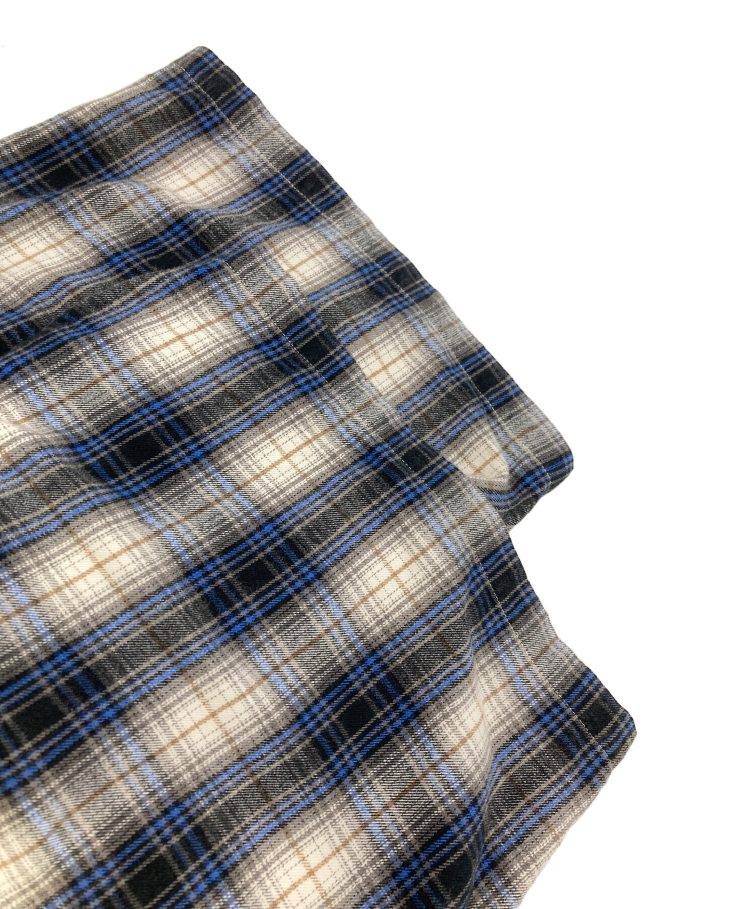 中古・古着通販】stussy (ステューシー) ロゴ刺繍チェックショーツ