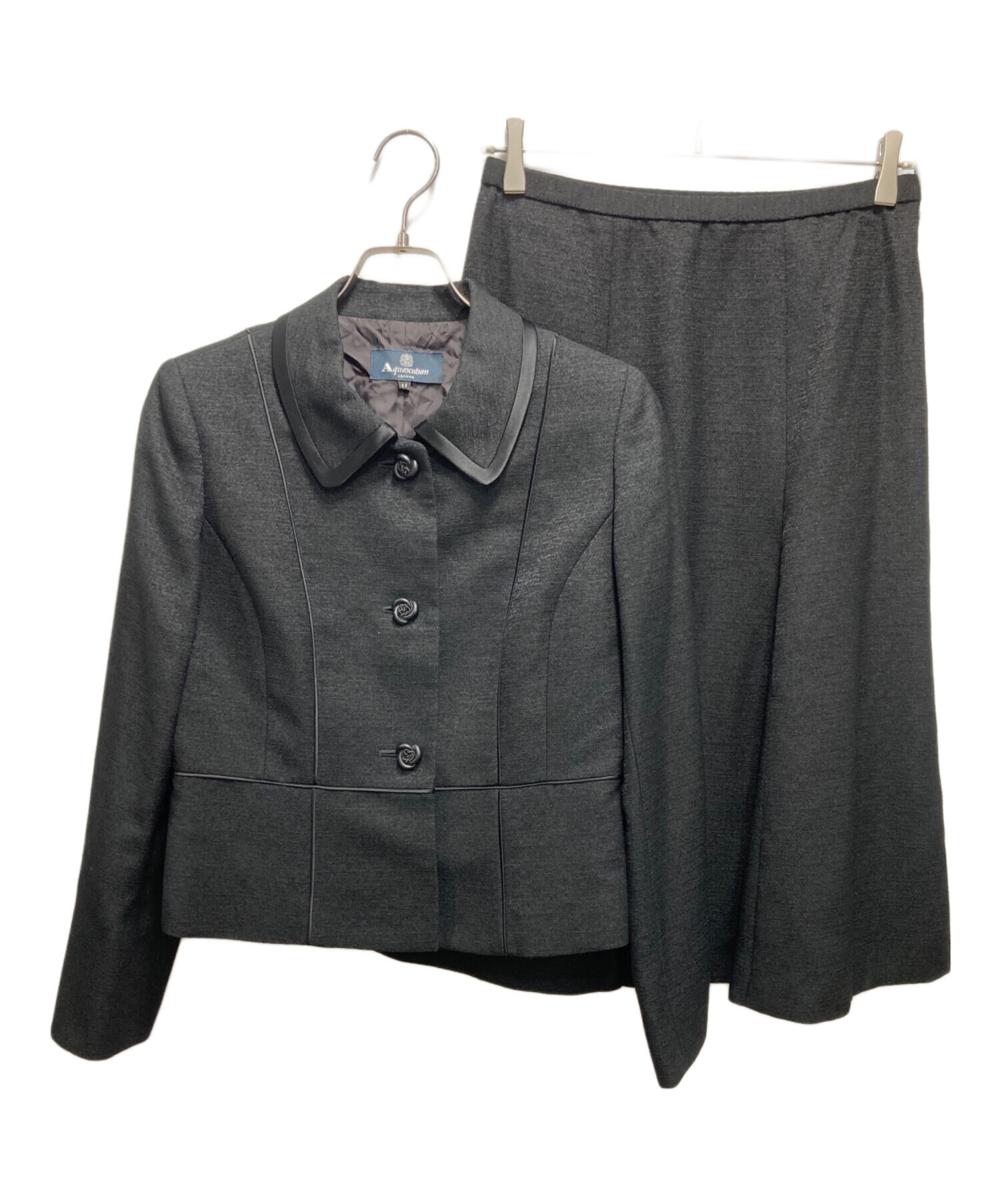 極美品 Aquascutum テーラードジャケット XL シングル ベロア 紫 中古・古着通販】Aquascutum (アクアスキュータム) ボタン