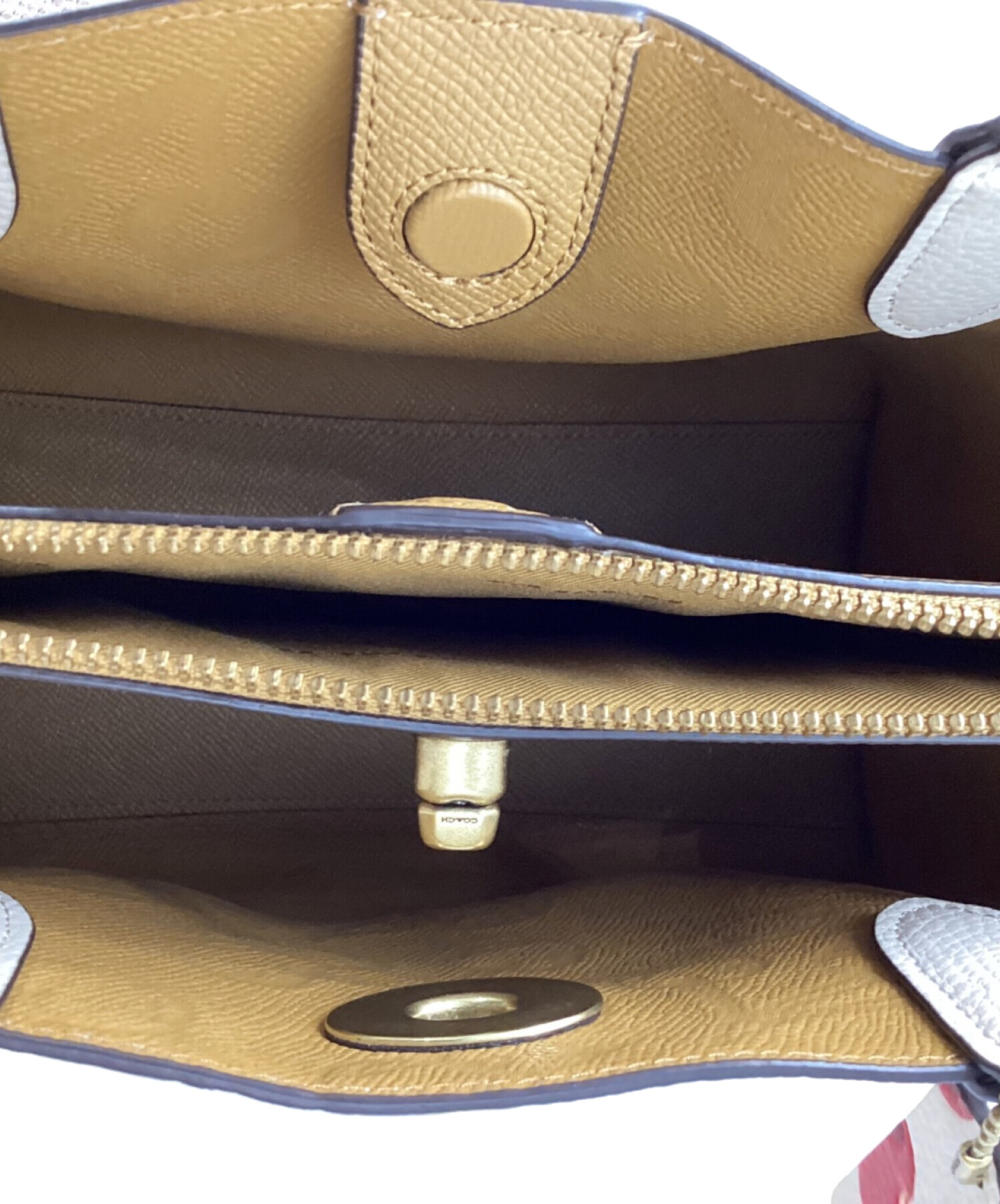 中古・古着通販】COACH (コーチ) チェリーウィロウ トート 24