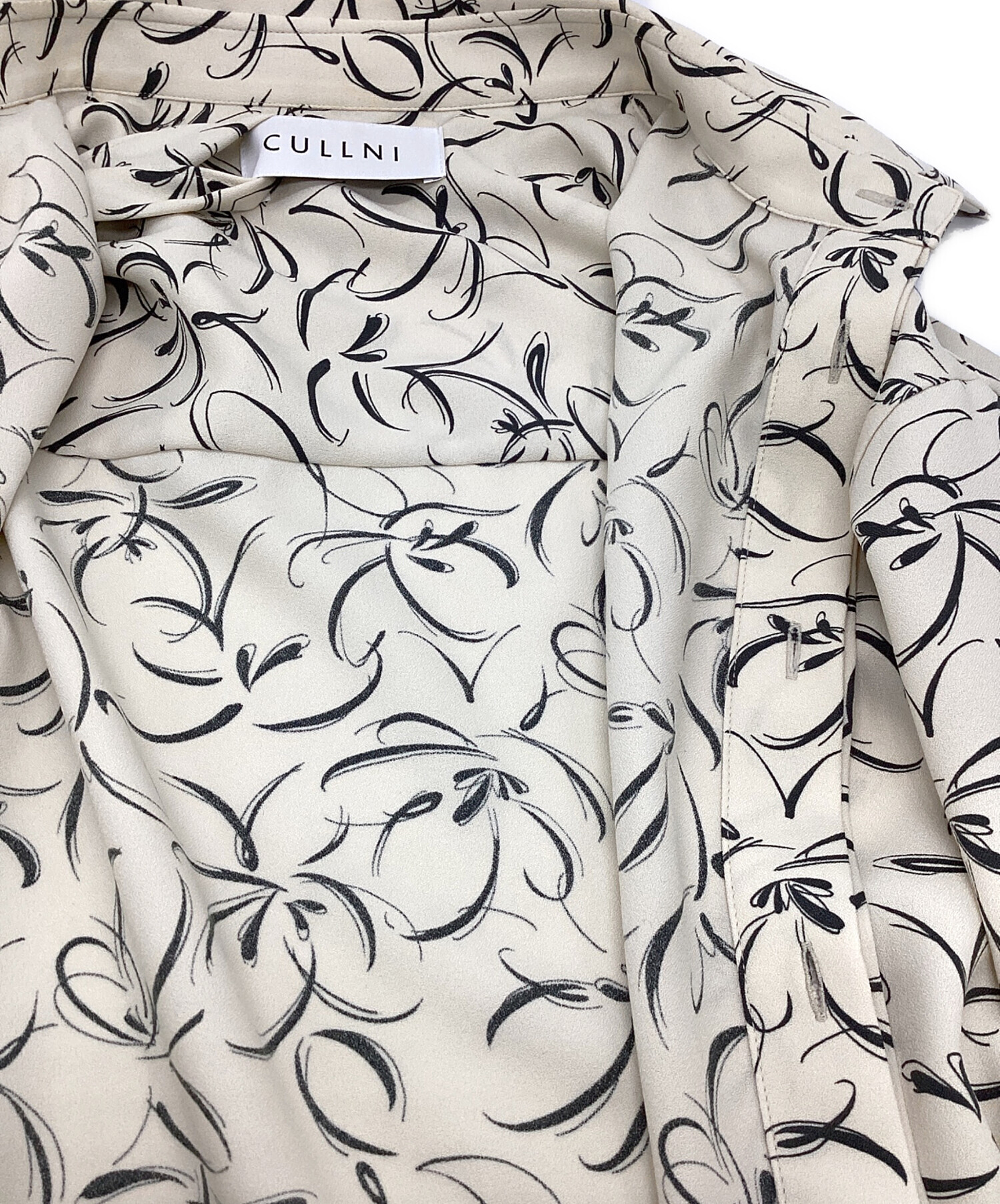 中古・古着通販】CULLNI (クルニ) スカーフシャツ ベージュ サイズ:1 