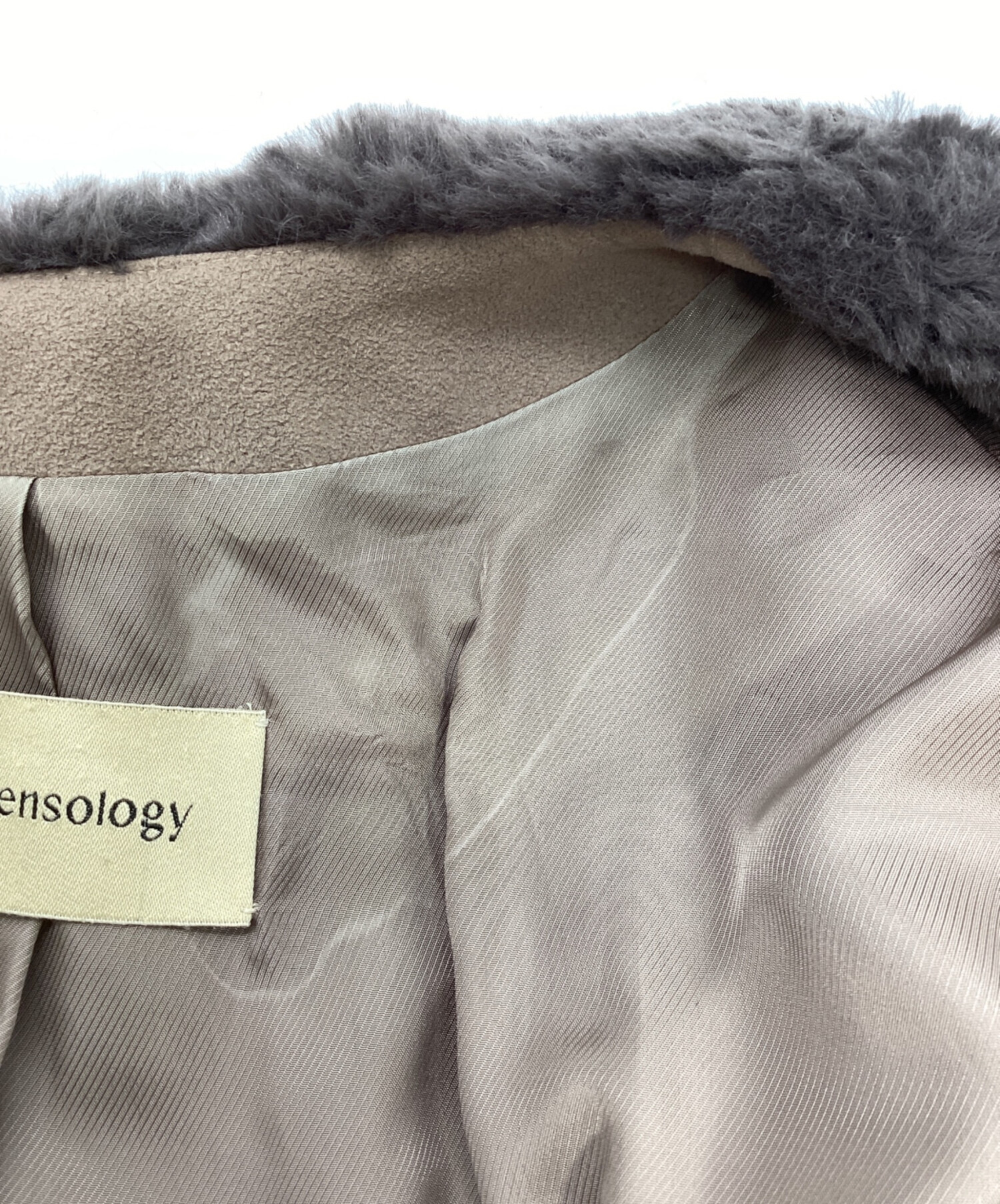 中古・古着通販】Curensology (カレンソロジー) フェイクファーコート