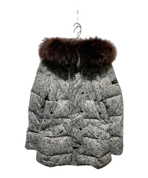 中古・古着通販】TATRAS (タトラス) 迷彩柄ファー付ダウンコート