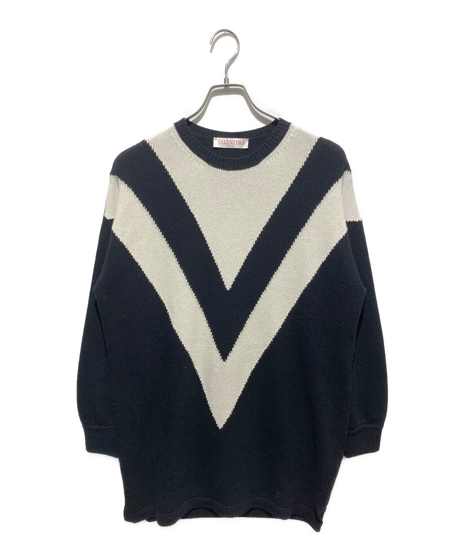 中古・古着通販】VALENTINO (ヴァレンティノ) Vデザインニット