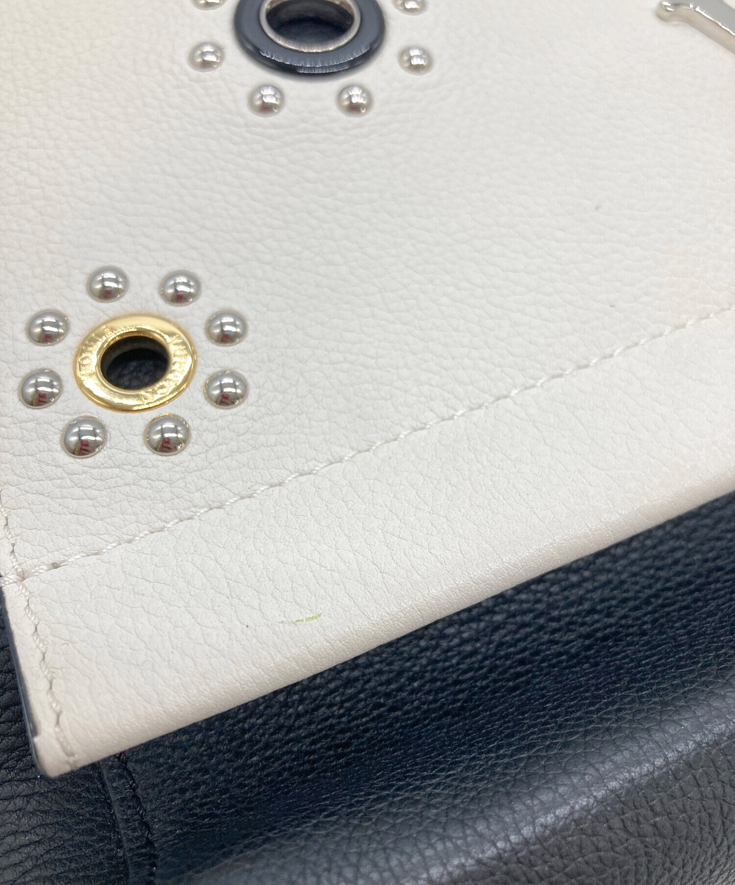 中古・古着通販】LOUIS VUITTON (ルイ ヴィトン) ロックミー2