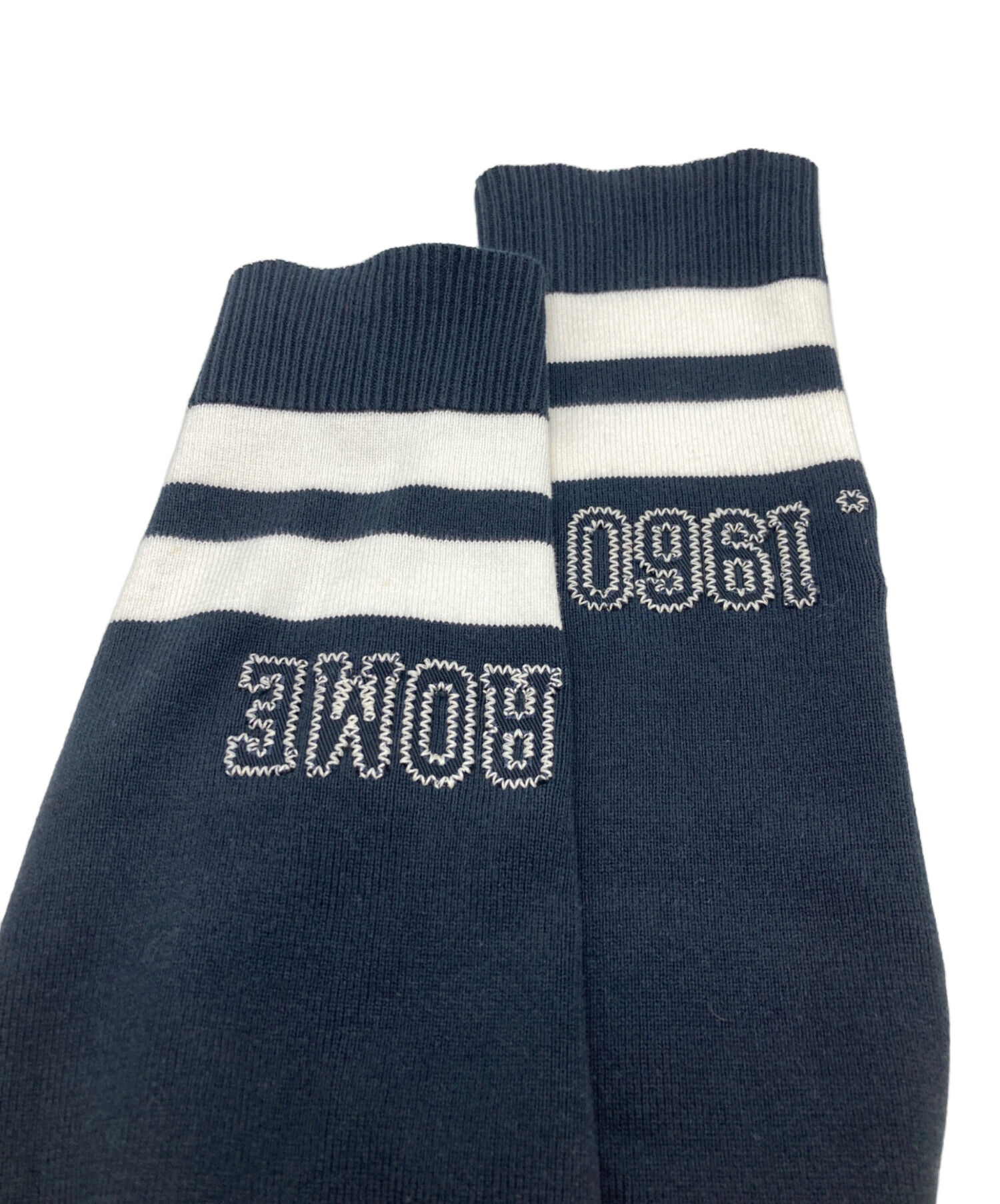 中古・古着通販】VALENTINO (ヴァレンティノ) 22AW Vネックニット