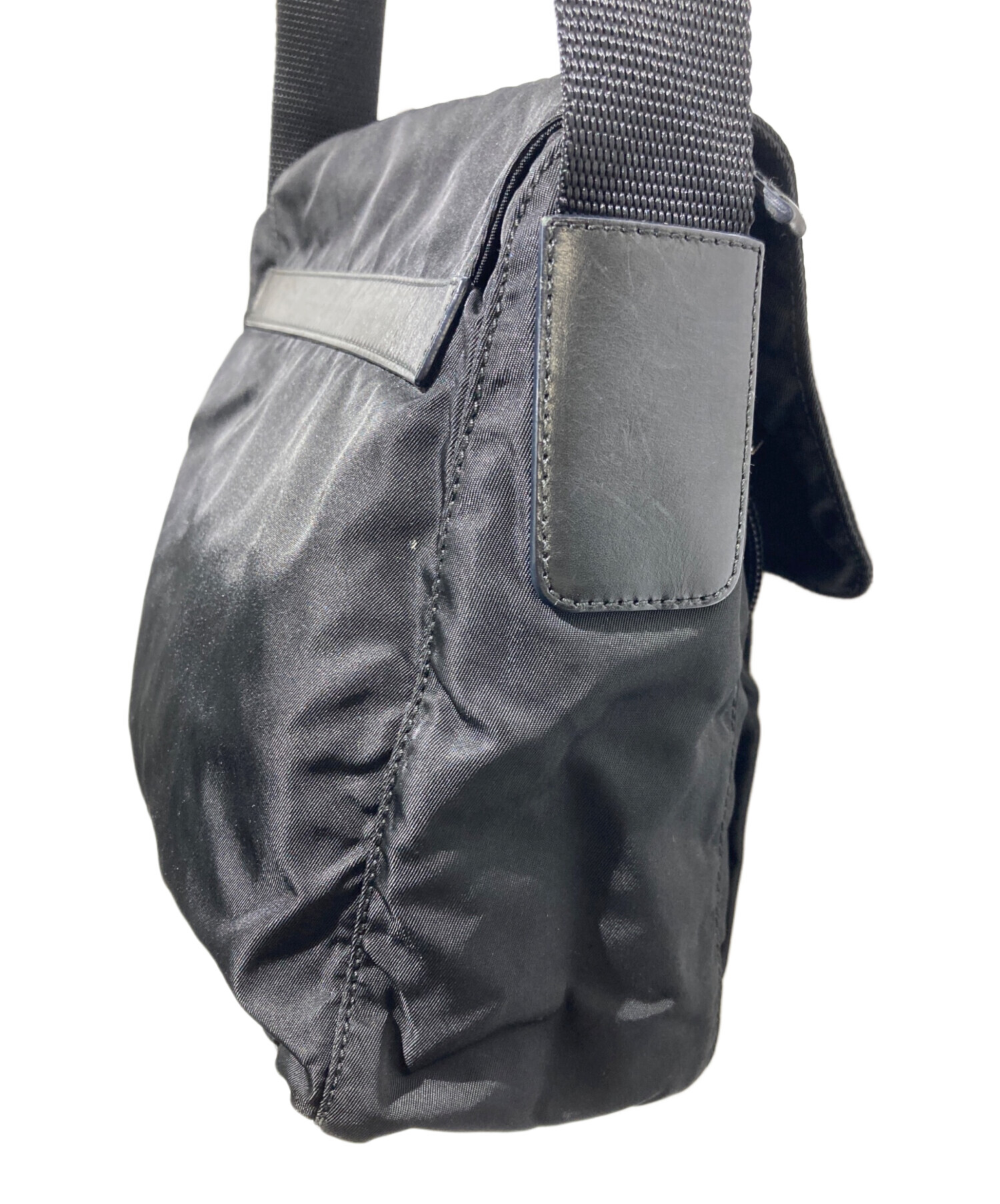 中古・古着通販】PRADA (プラダ) 三角プレートナイロンショルダー