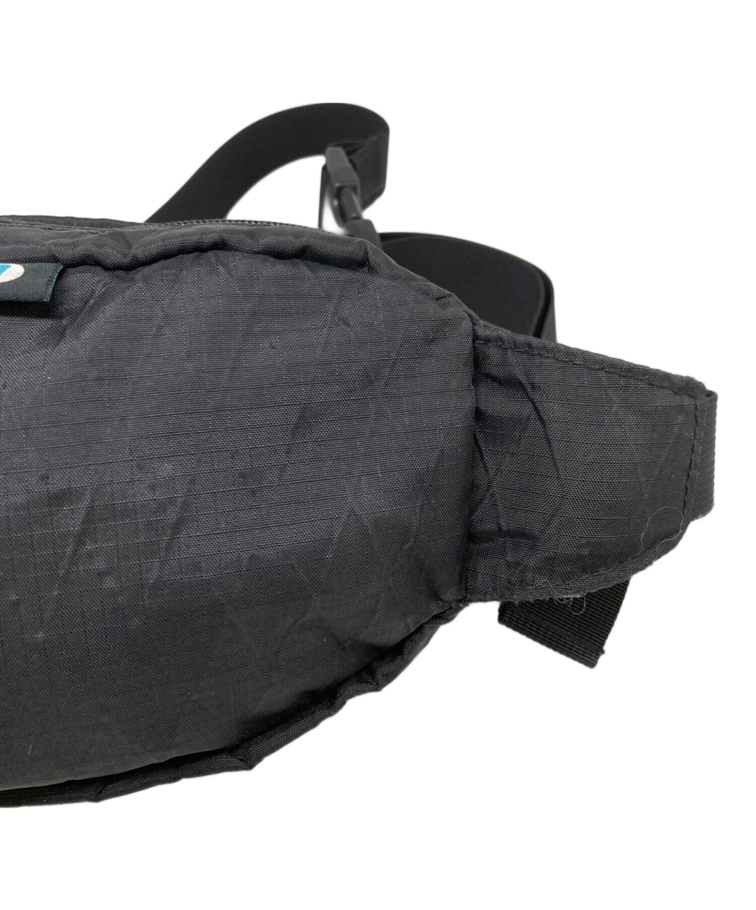 美中古 Supreme シュプリーム ウエストバッグ CORDURA オマケ付 中古・古着通販】Supreme (シュプリーム) 18AW ウエストバッグ